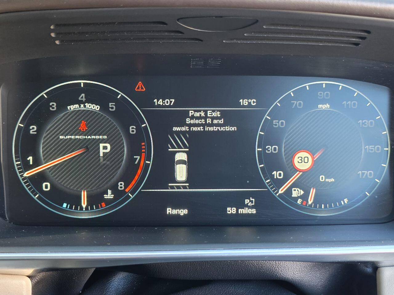 Land Rover Range Rover Sport view 38