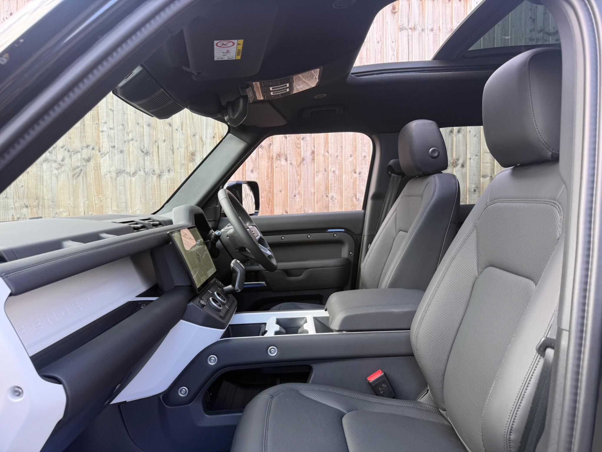 Land Rover Defender view 8