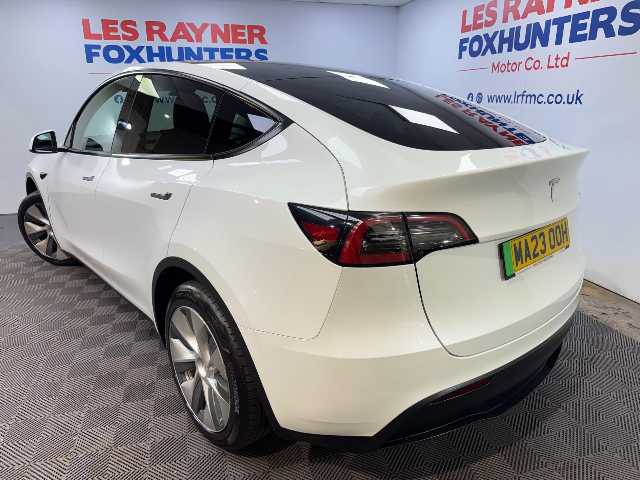 Tesla Model Y view 3