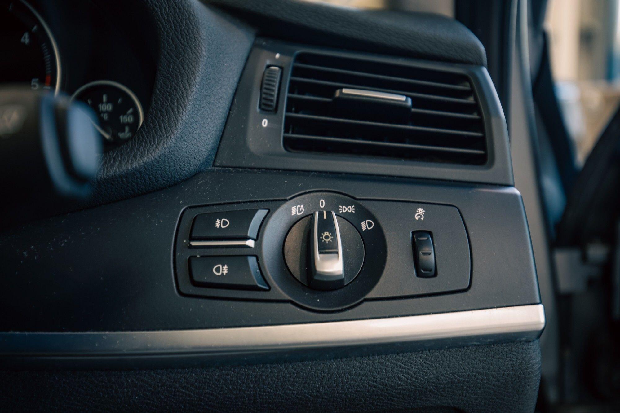 BMW X3 view 18
