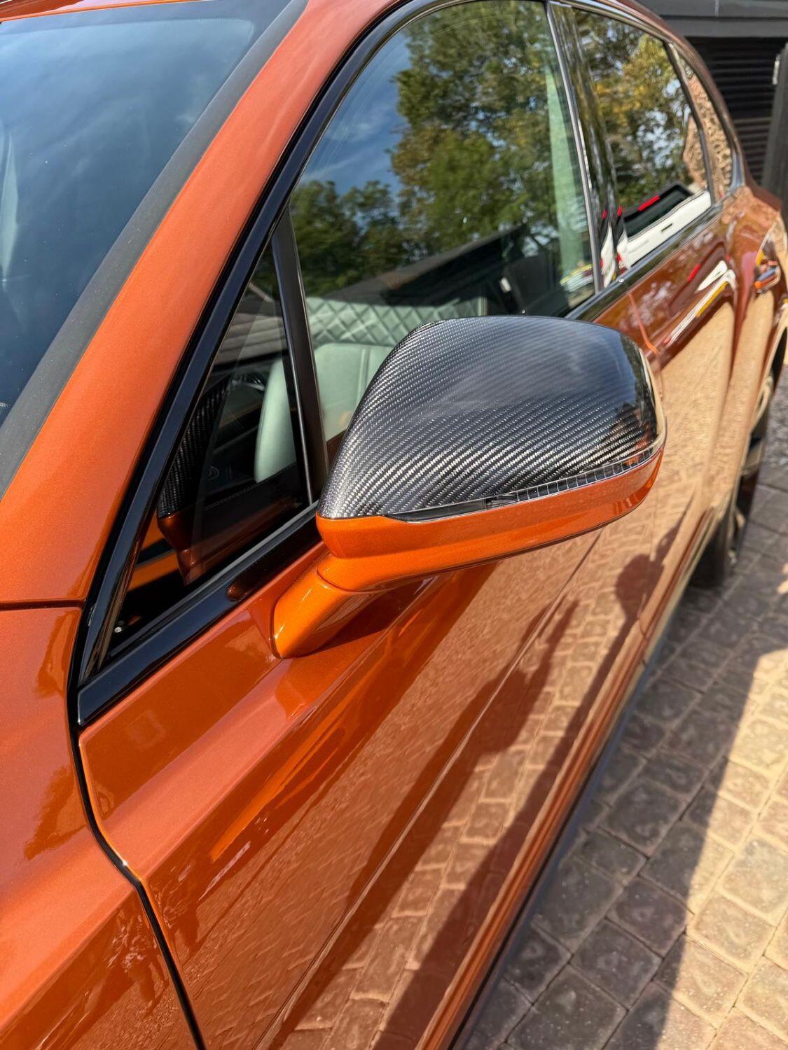 Bentley Bentayga view 24