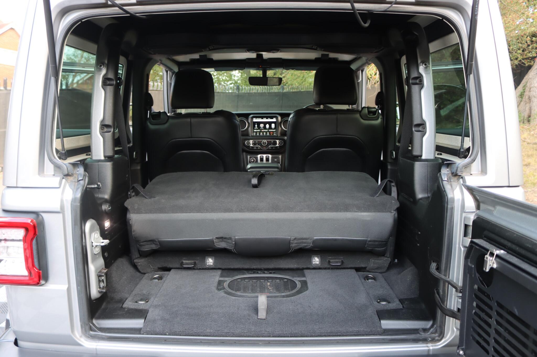 Jeep Wrangler view 30