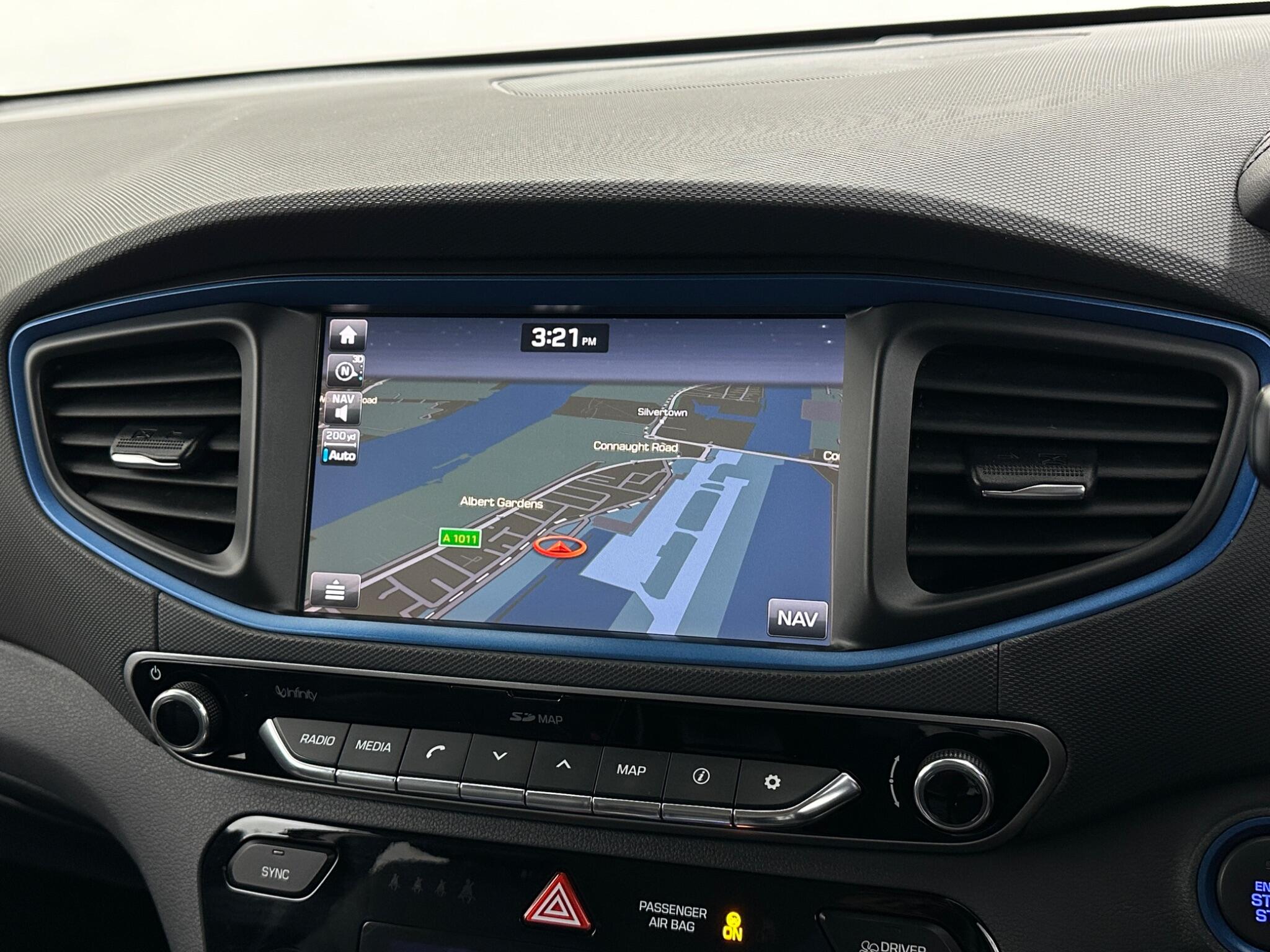 Hyundai IONIQ view 23
