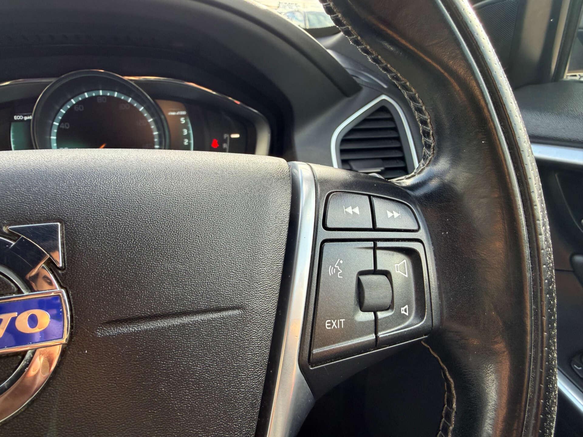 Volvo XC60 view 51