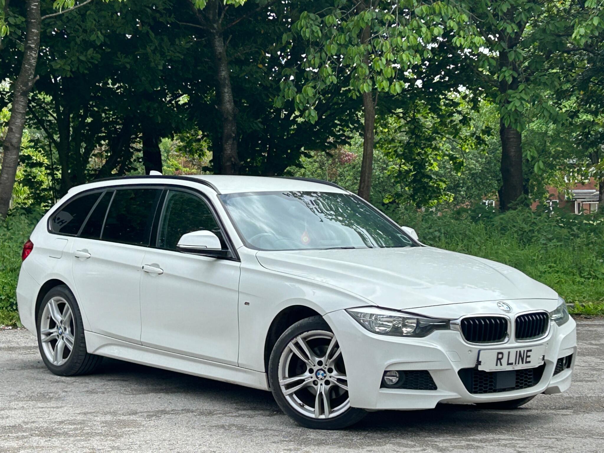 BMW 3 Series view 4