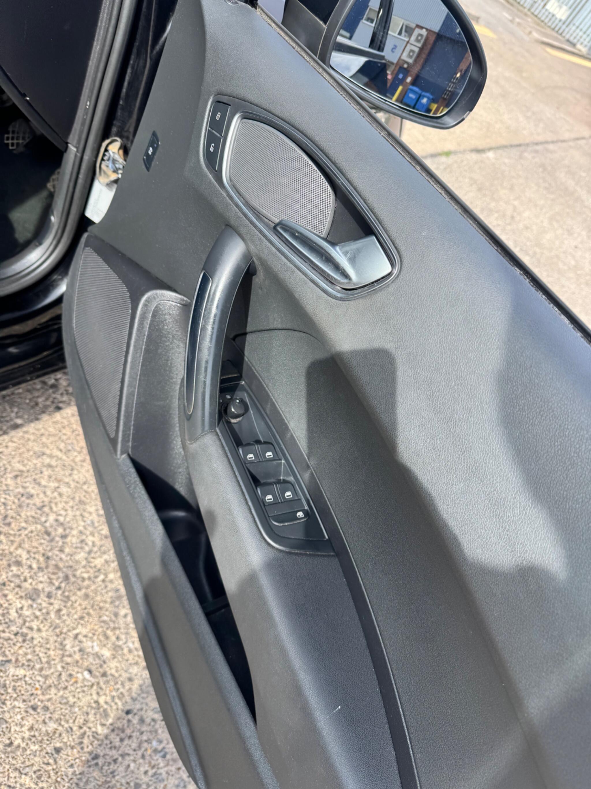 Audi A1 view 32