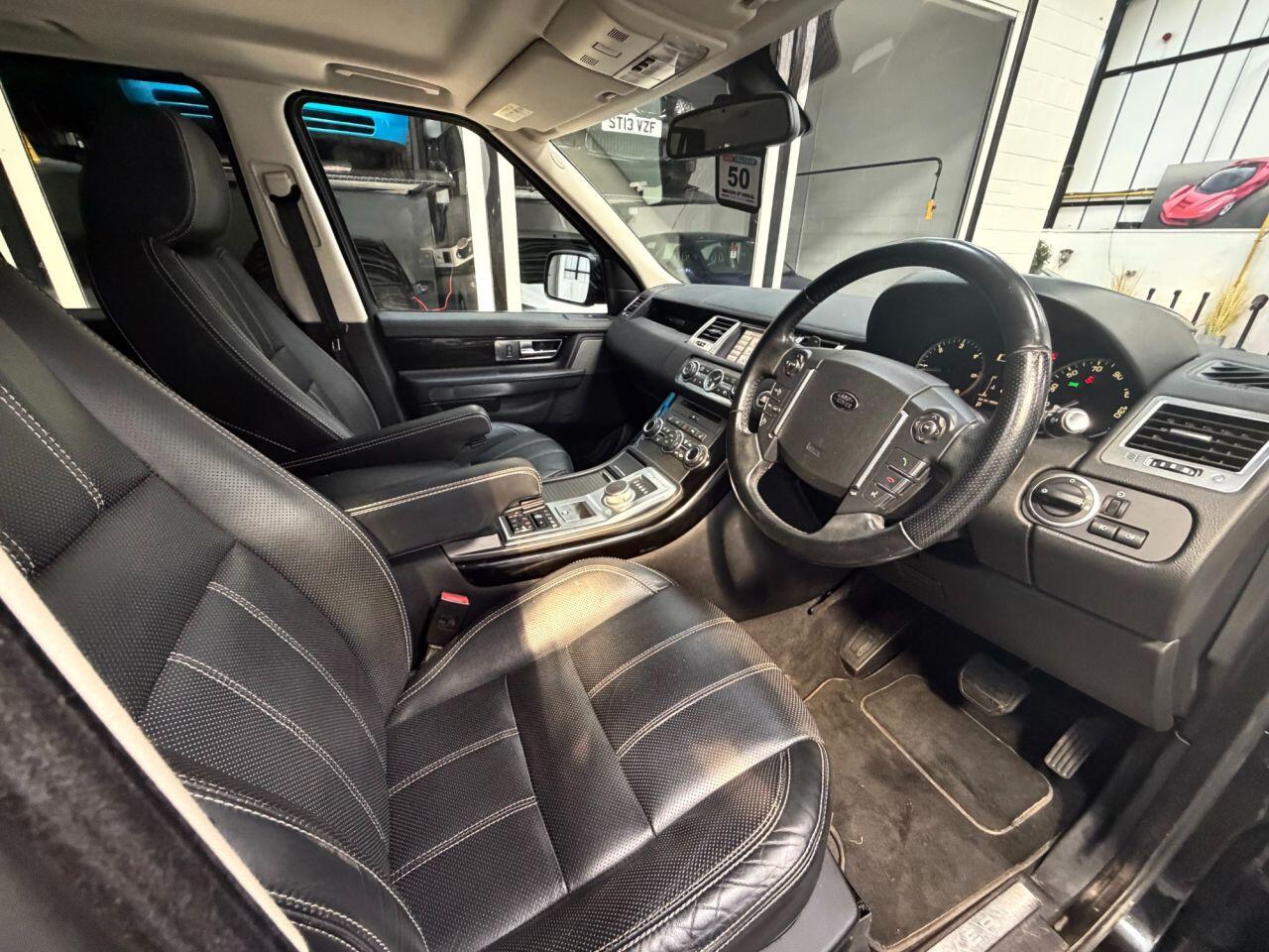 Land Rover Range Rover Sport view 13