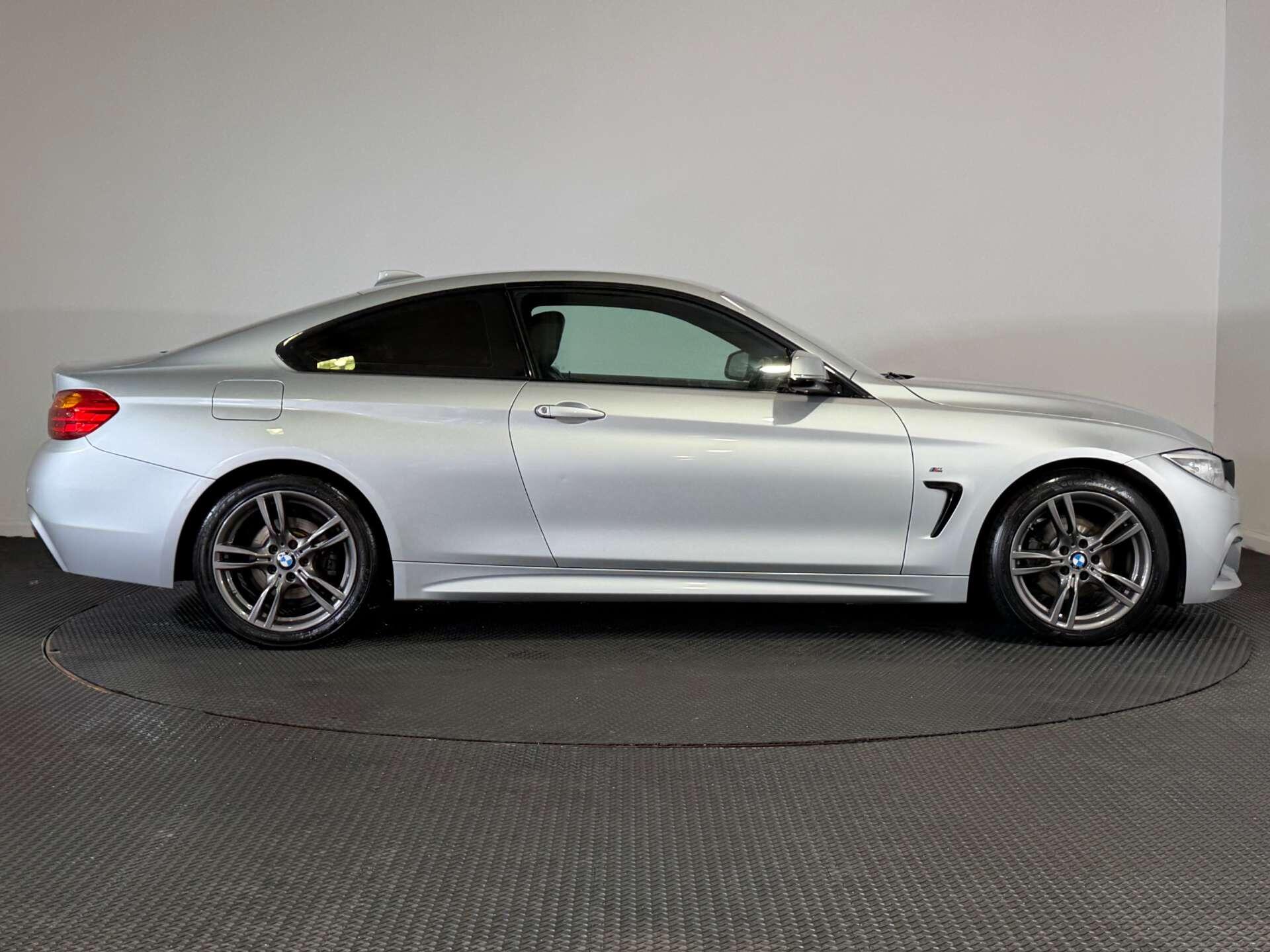 BMW 4 Series view 8