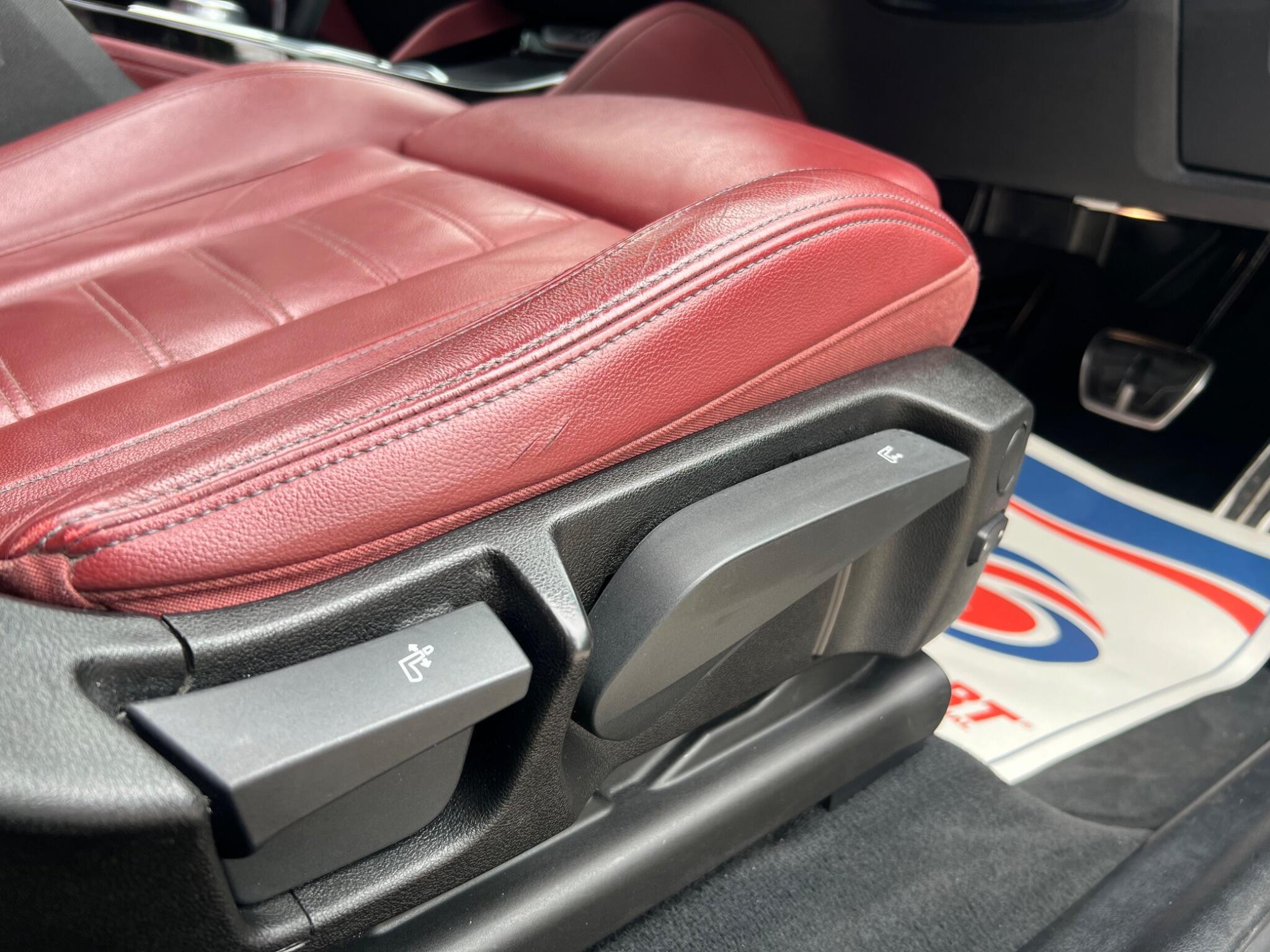 BMW X4 view 14