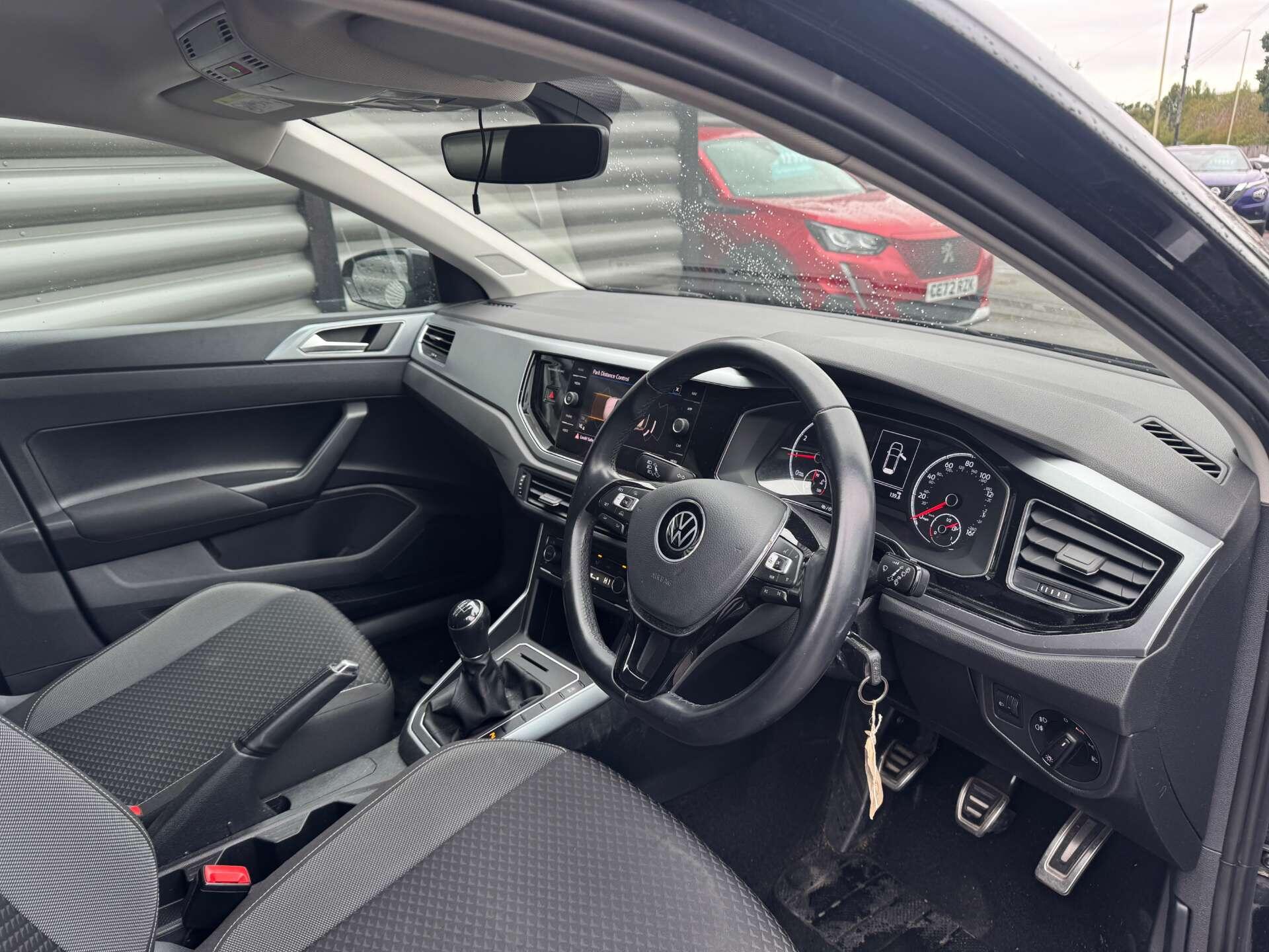 Volkswagen Polo view 15
