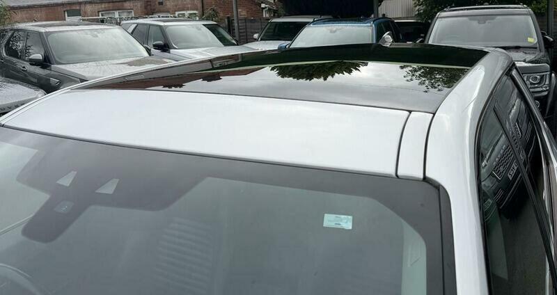 Land Rover Discovery Sport view 21