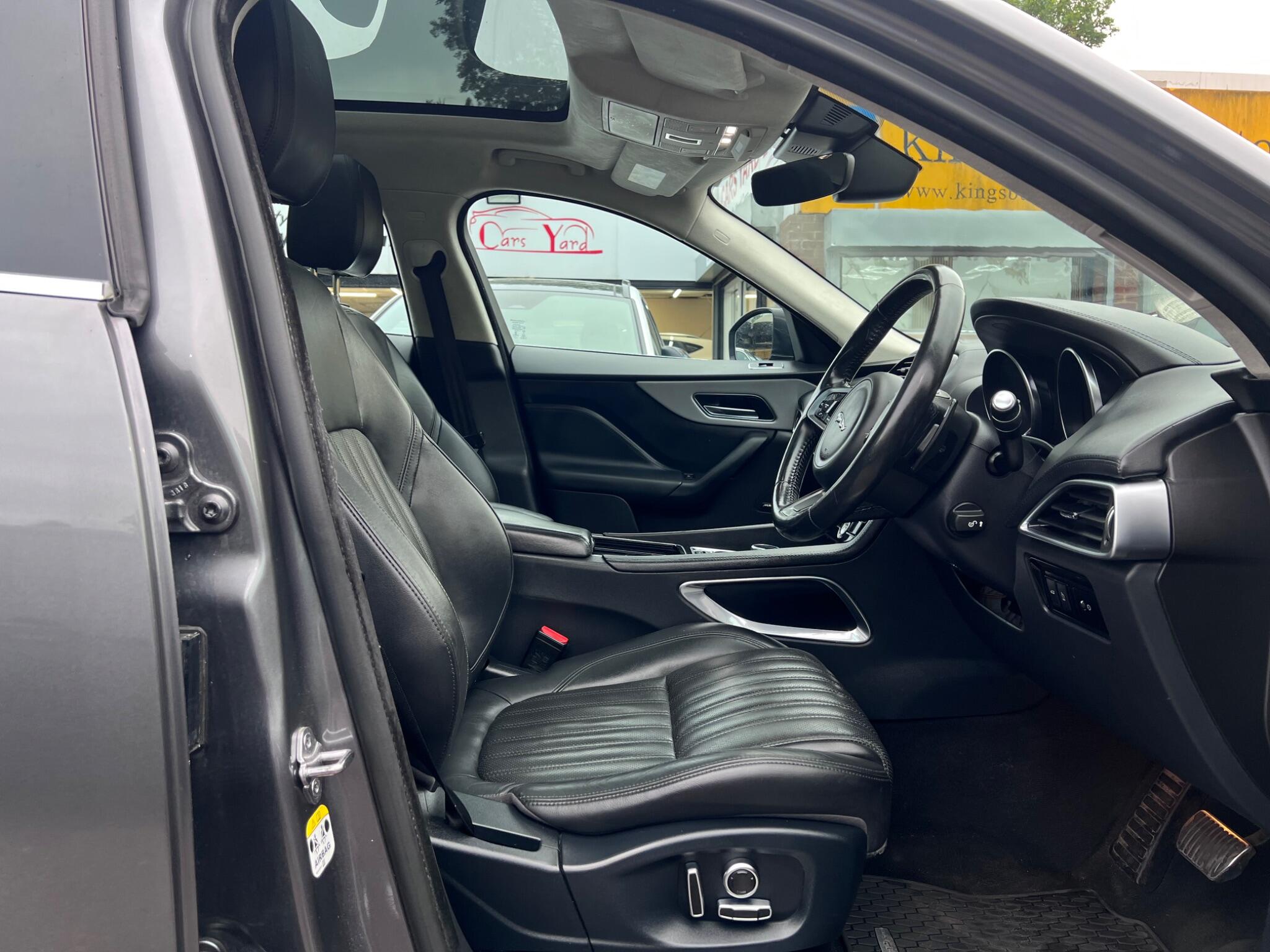 Jaguar F-Pace view 17