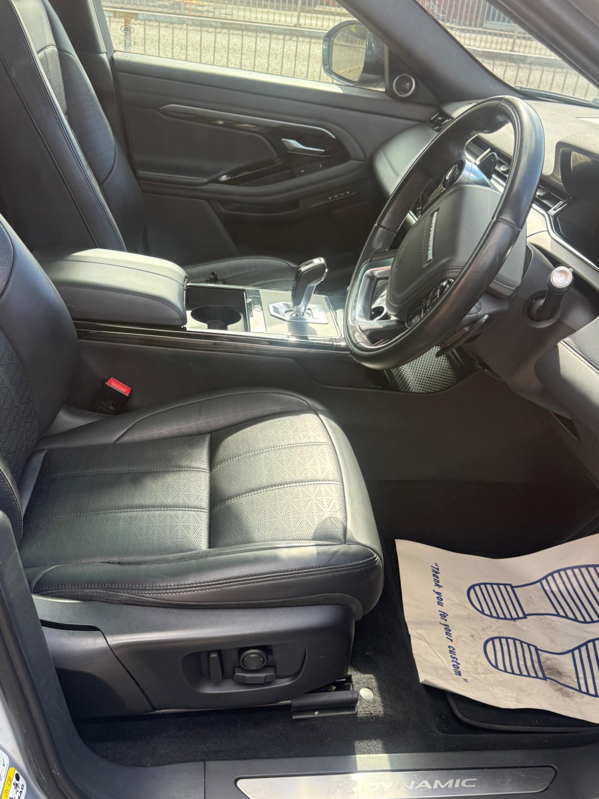 Land Rover Range Rover Evoque view 15
