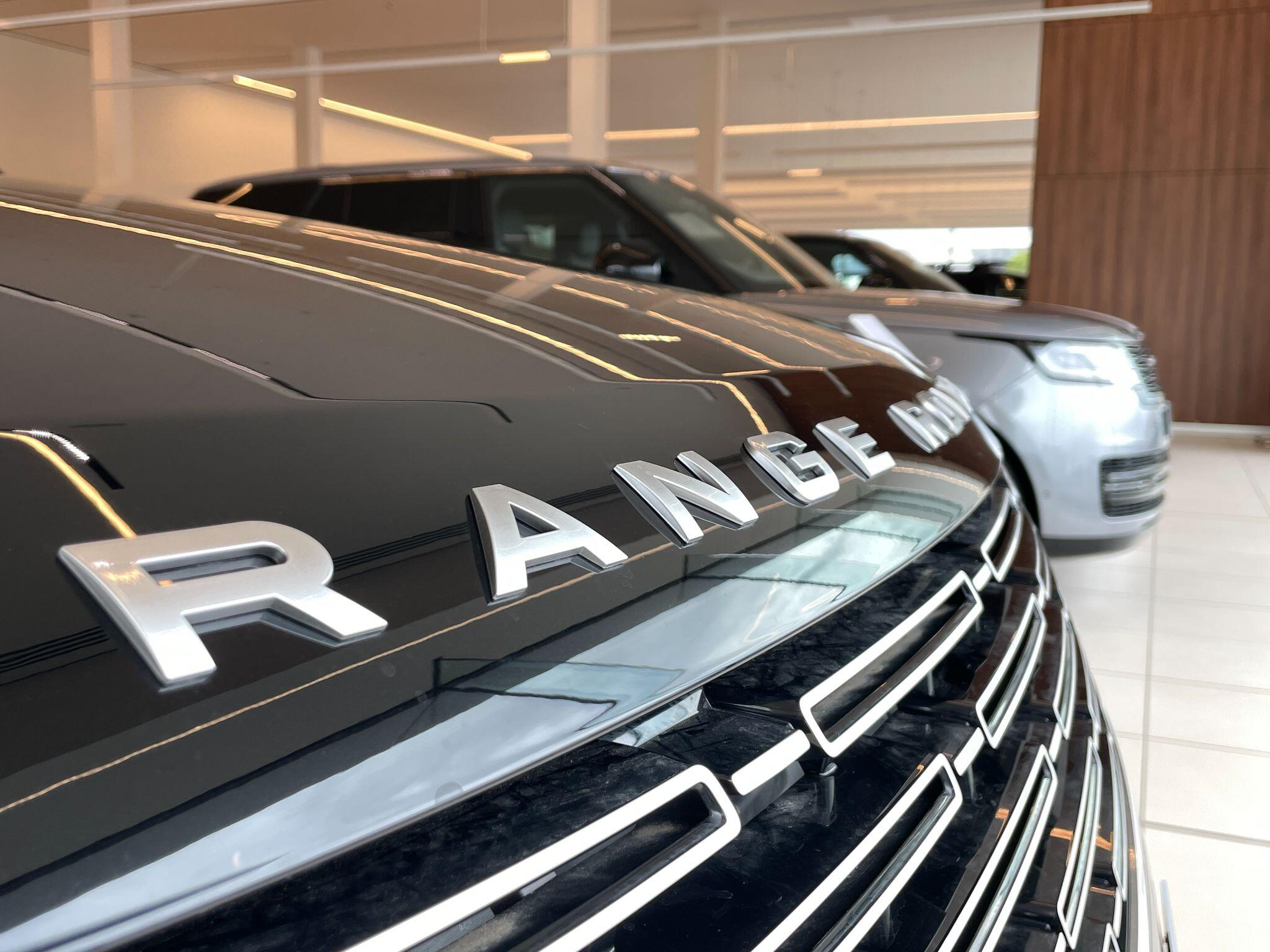 Land Rover Range Rover view 31
