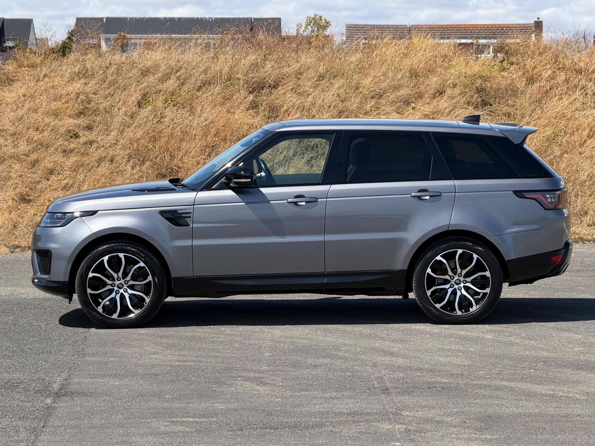 Land Rover Range Rover Sport view 42