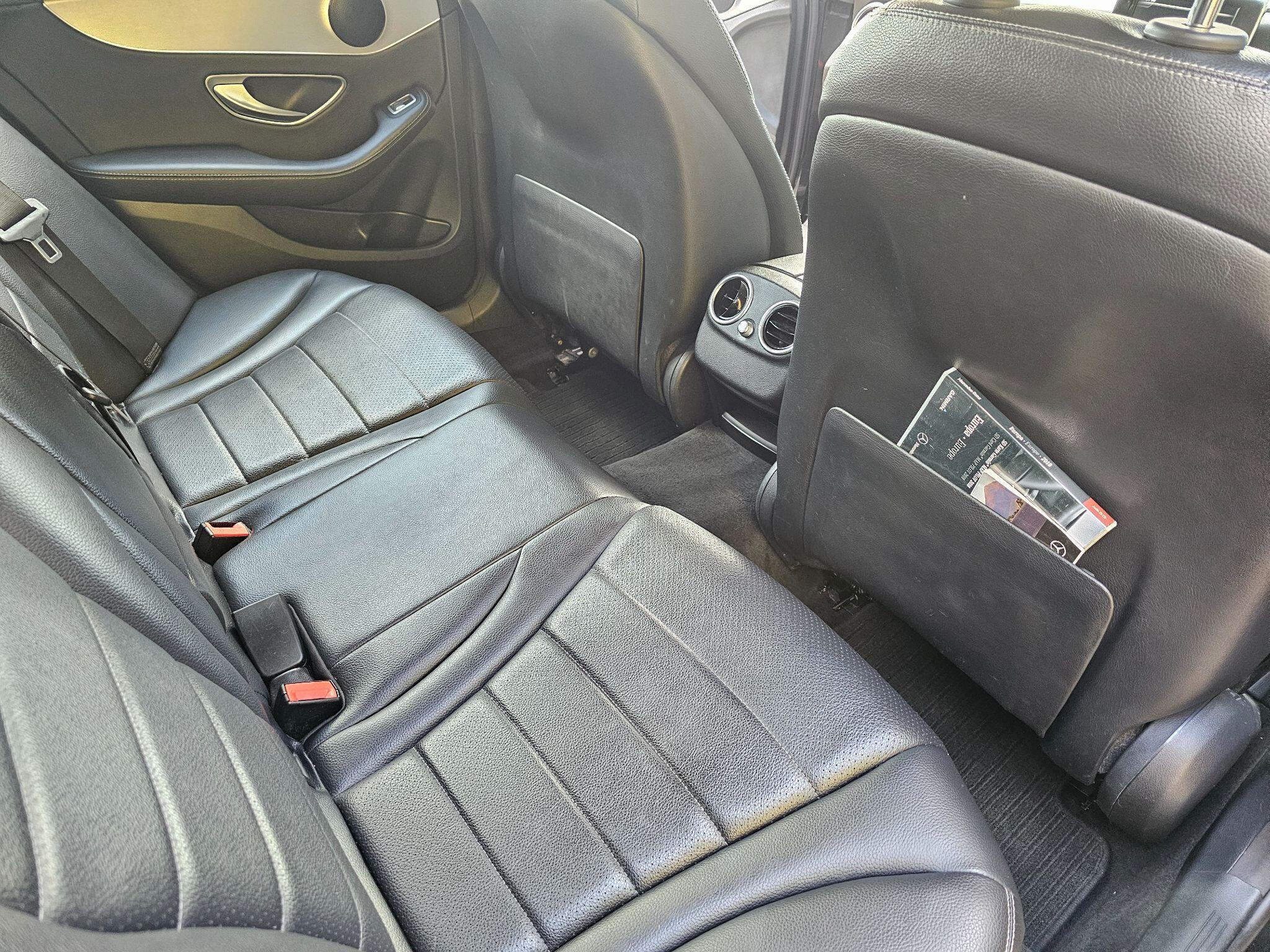 Mercedes-Benz C-Class view 16