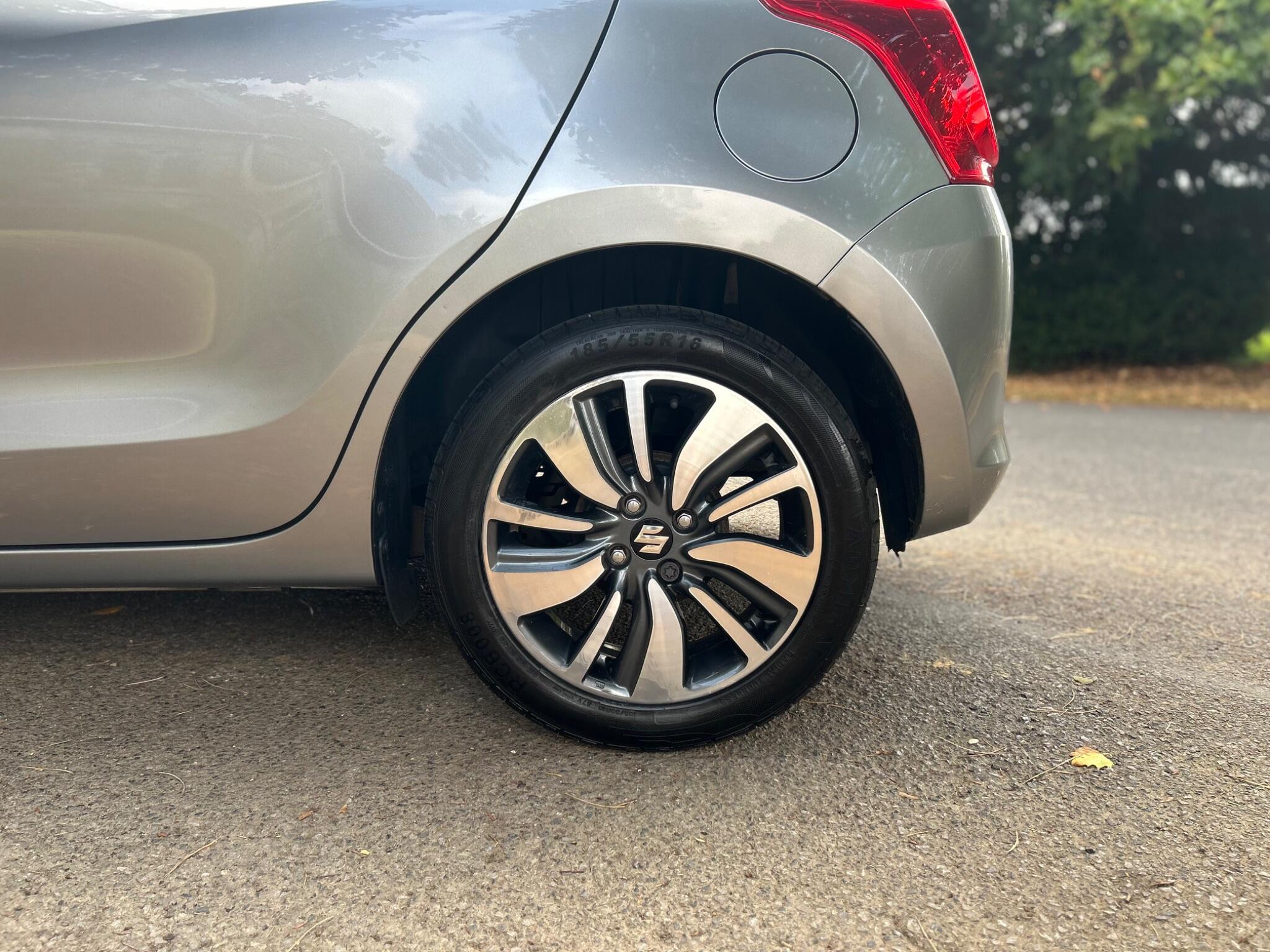 Suzuki Swift view 35