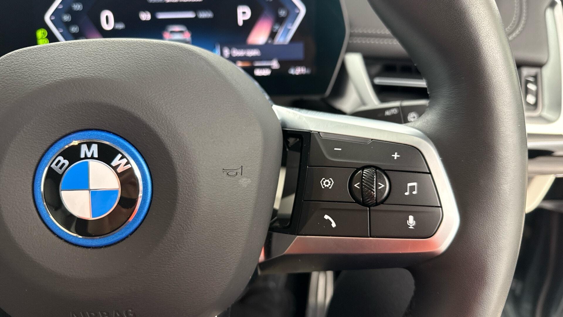 BMW iX1 view 19