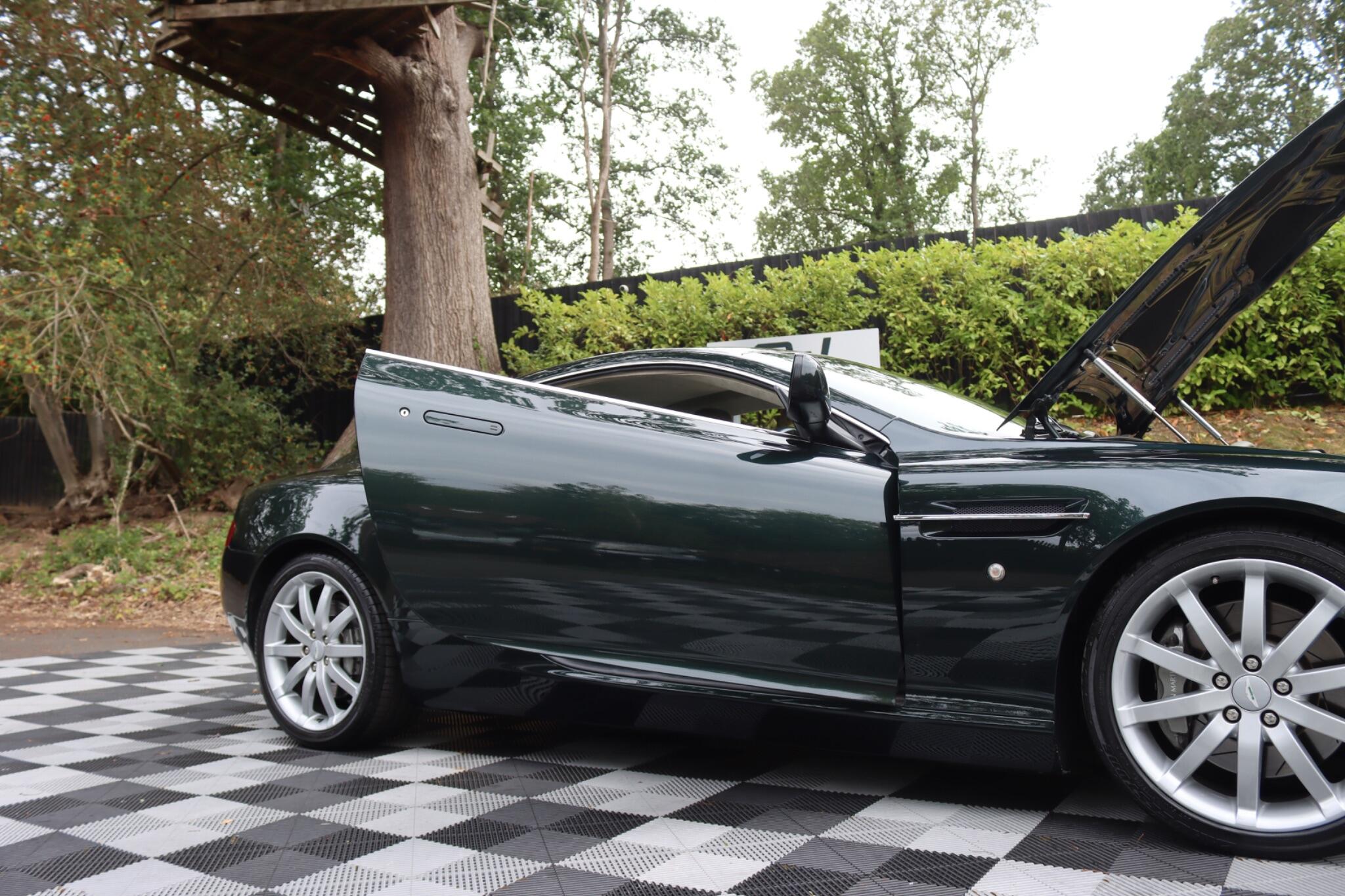 Aston Martin DB9 view 45