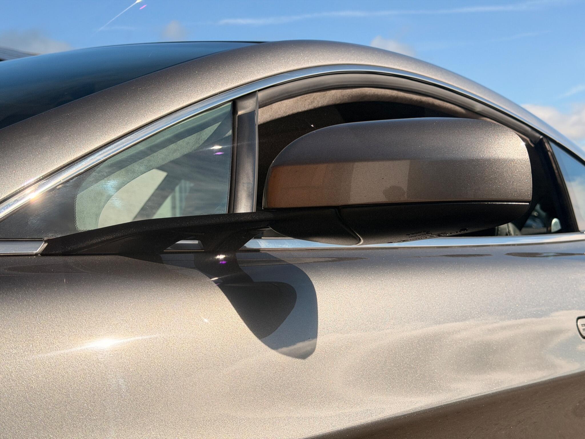 Aston Martin Vantage view 26