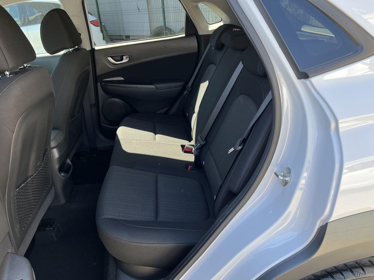 Hyundai Kona view 24
