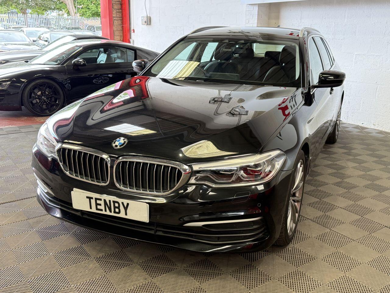 BMW 5 Series view 5
