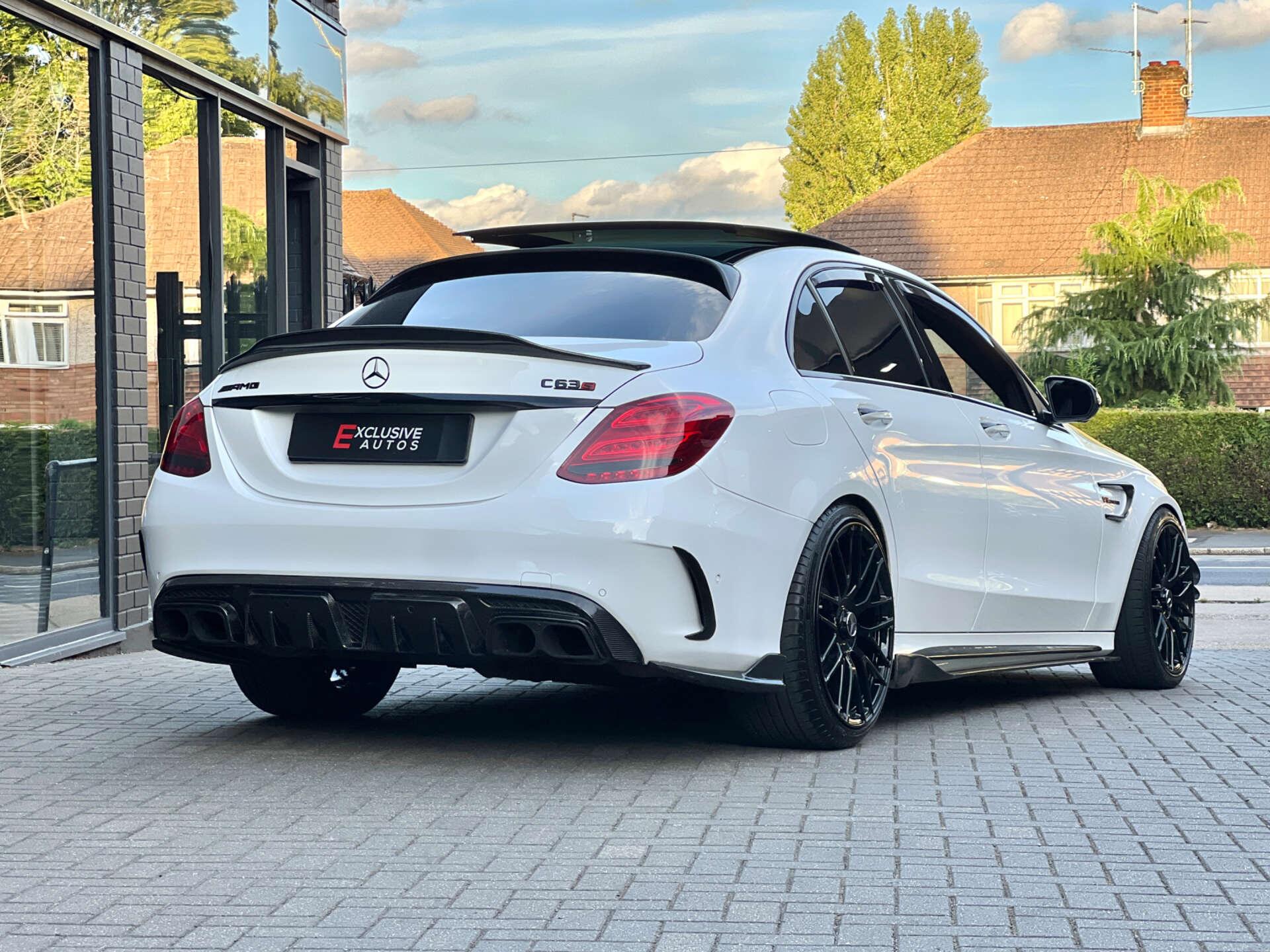 Mercedes-Benz C Class view 3