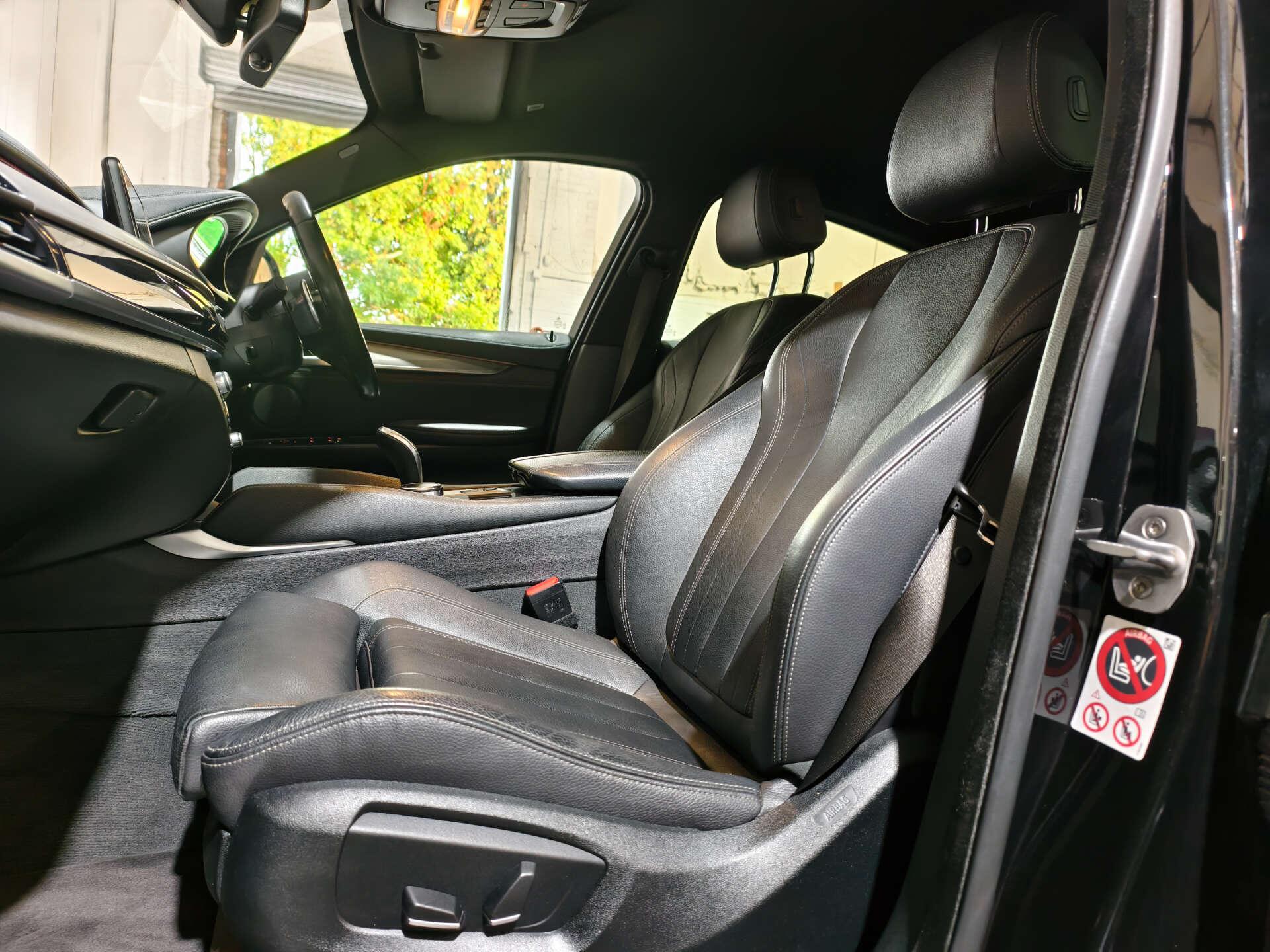 BMW X6 view 23