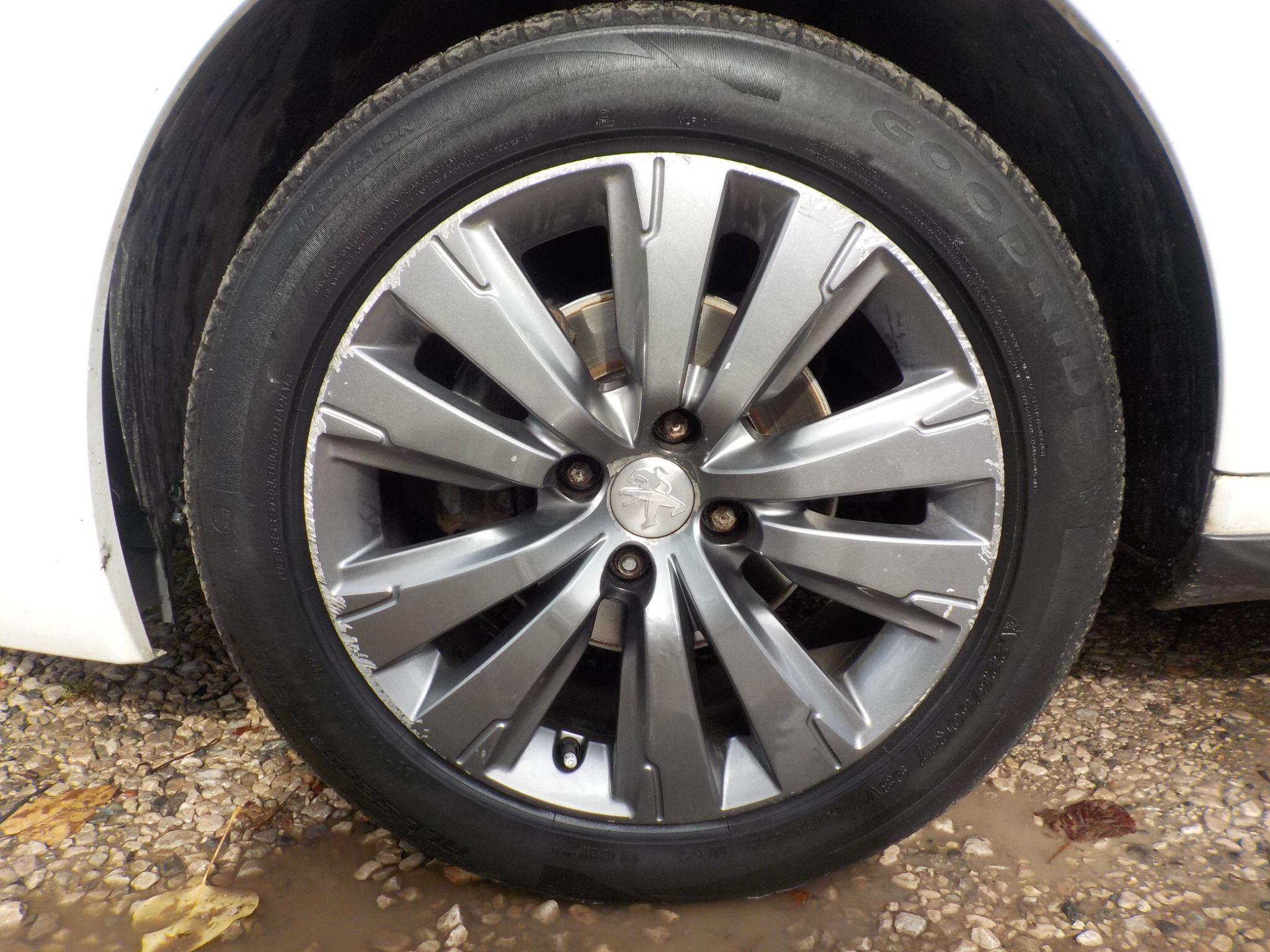 Peugeot 3008 1.6 HDi Active Euro 5 5dr