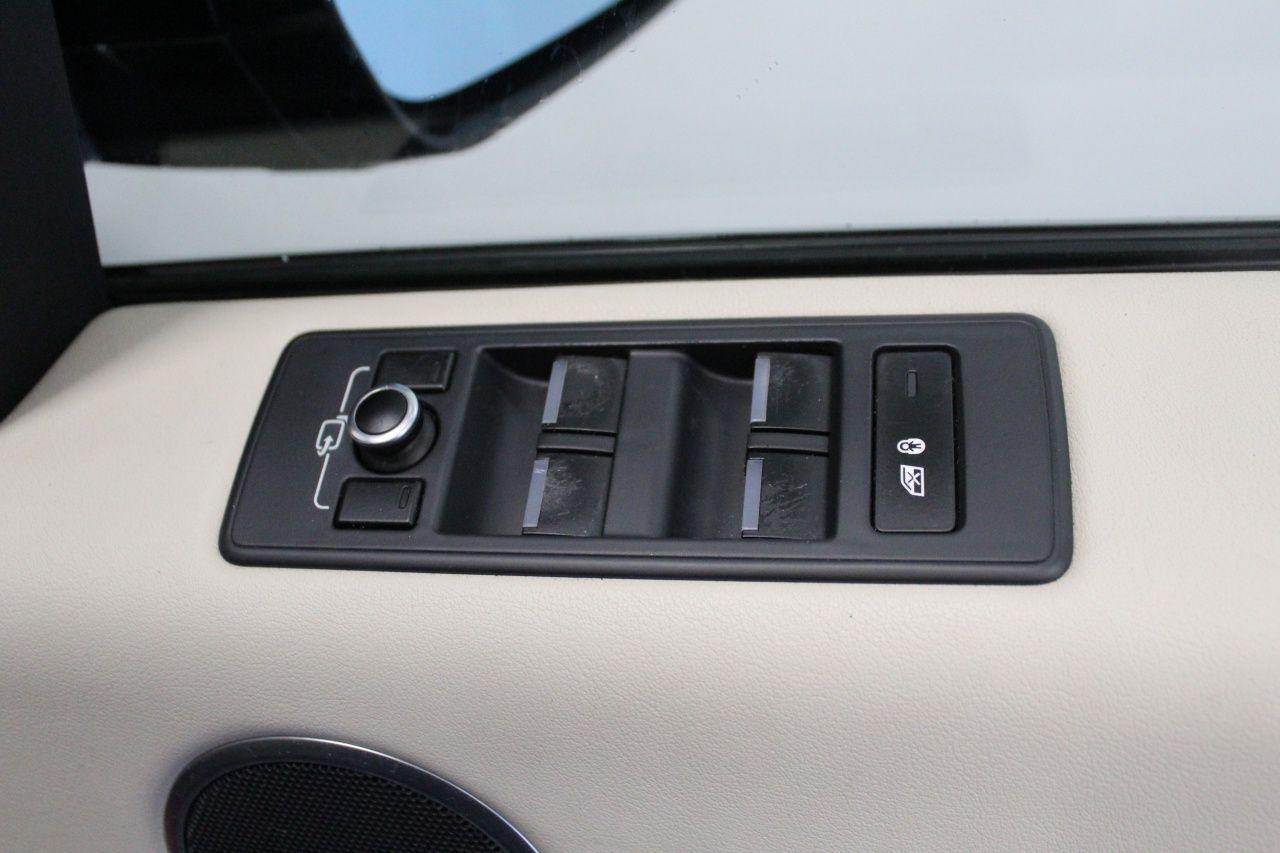 Land Rover Range Rover Sport view 39