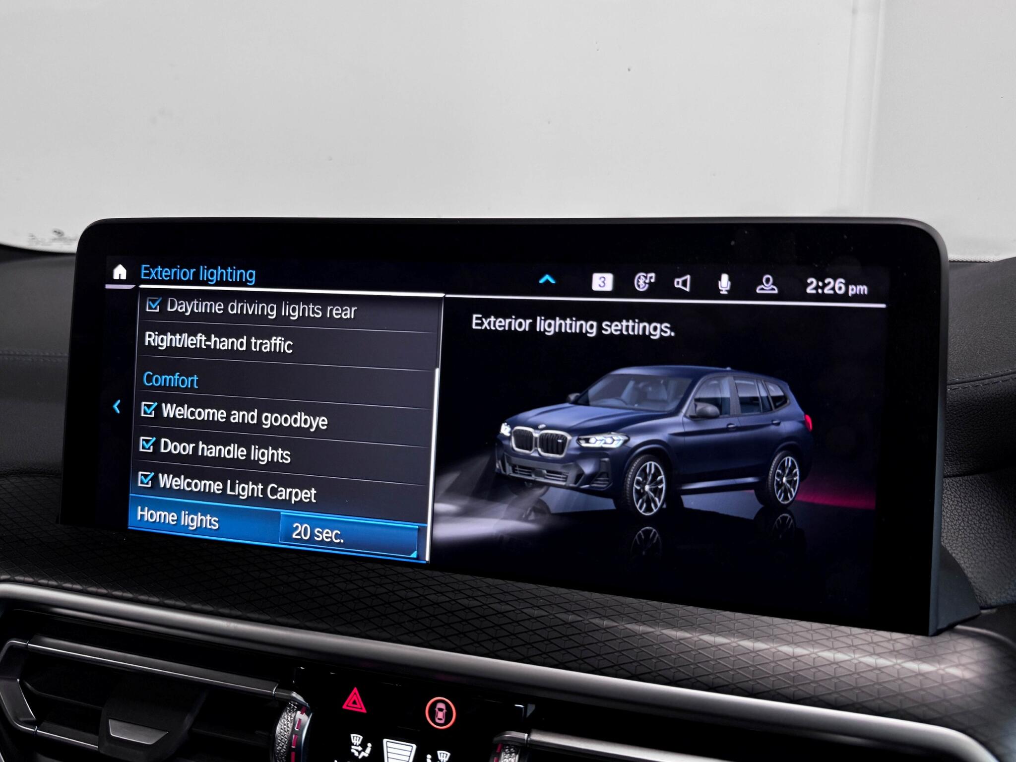 BMW X3 view 56