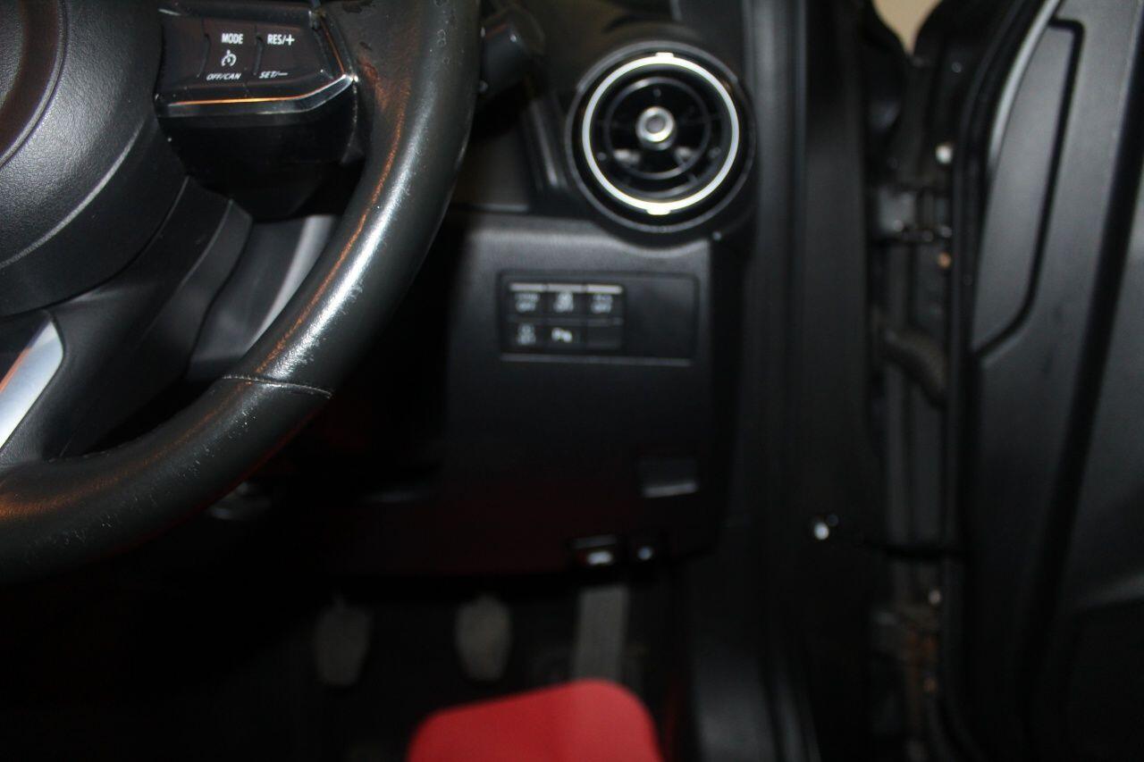 Mazda CX-3 view 47