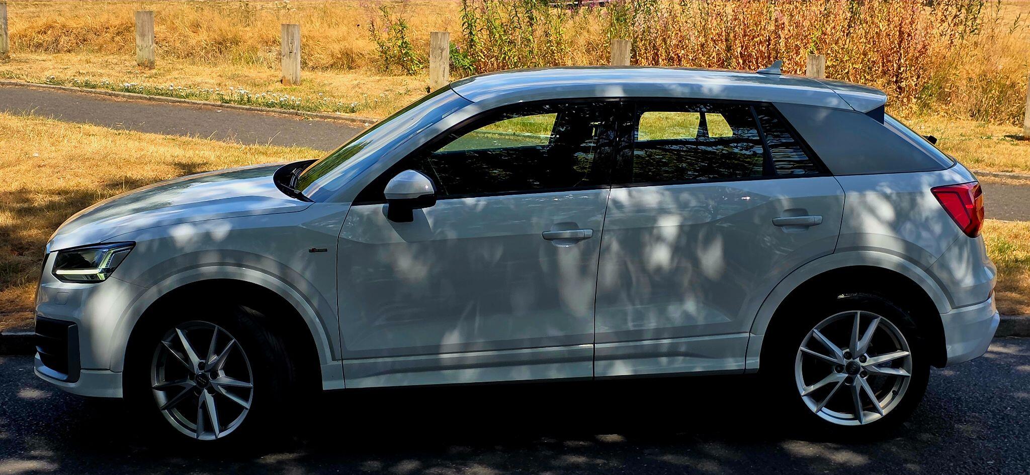 Audi Q2 view 23