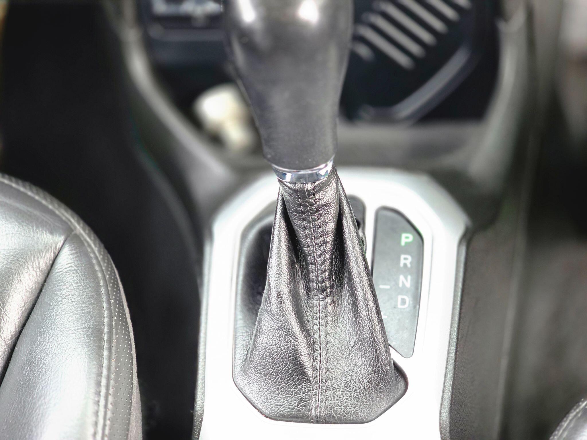 Jeep Renegade view 33