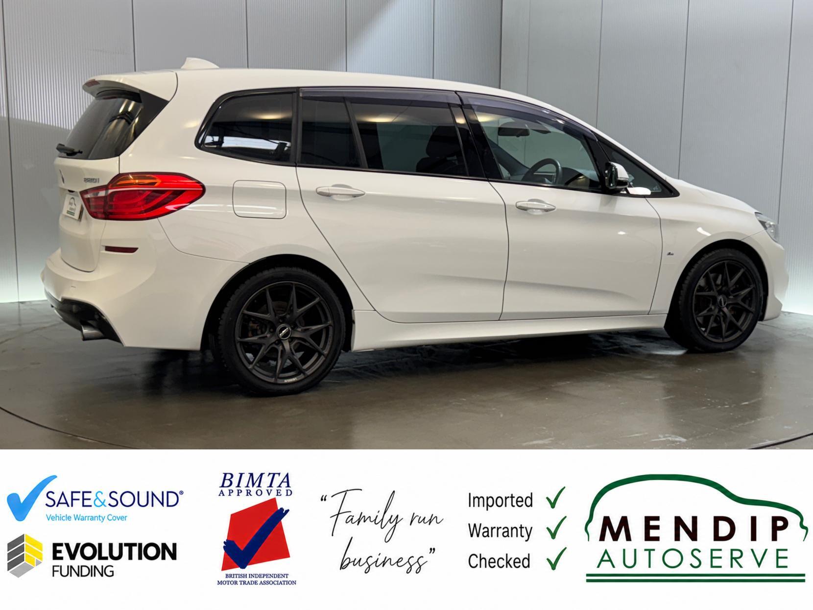 BMW 2 Series view 27