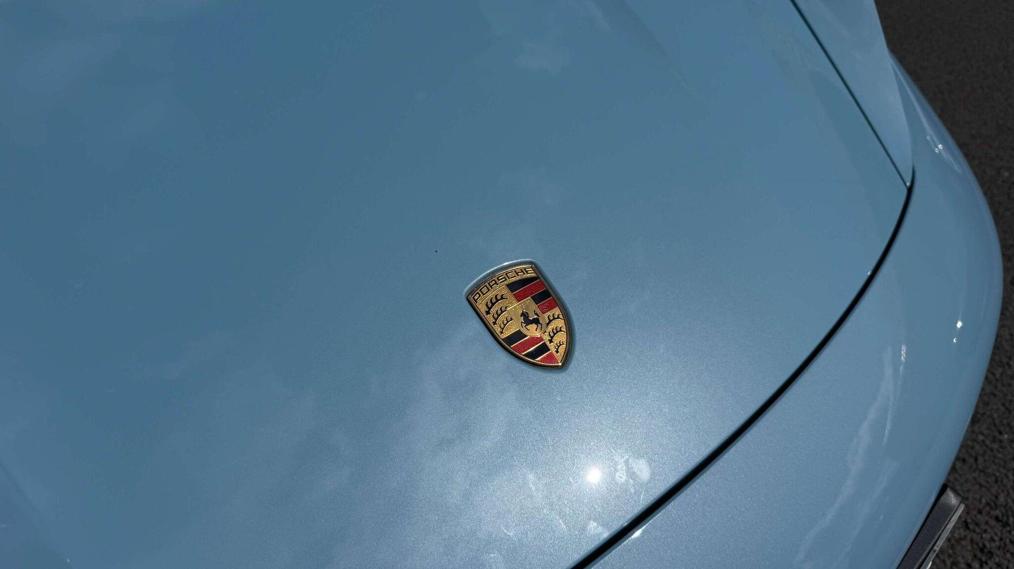 Porsche Taycan view 26