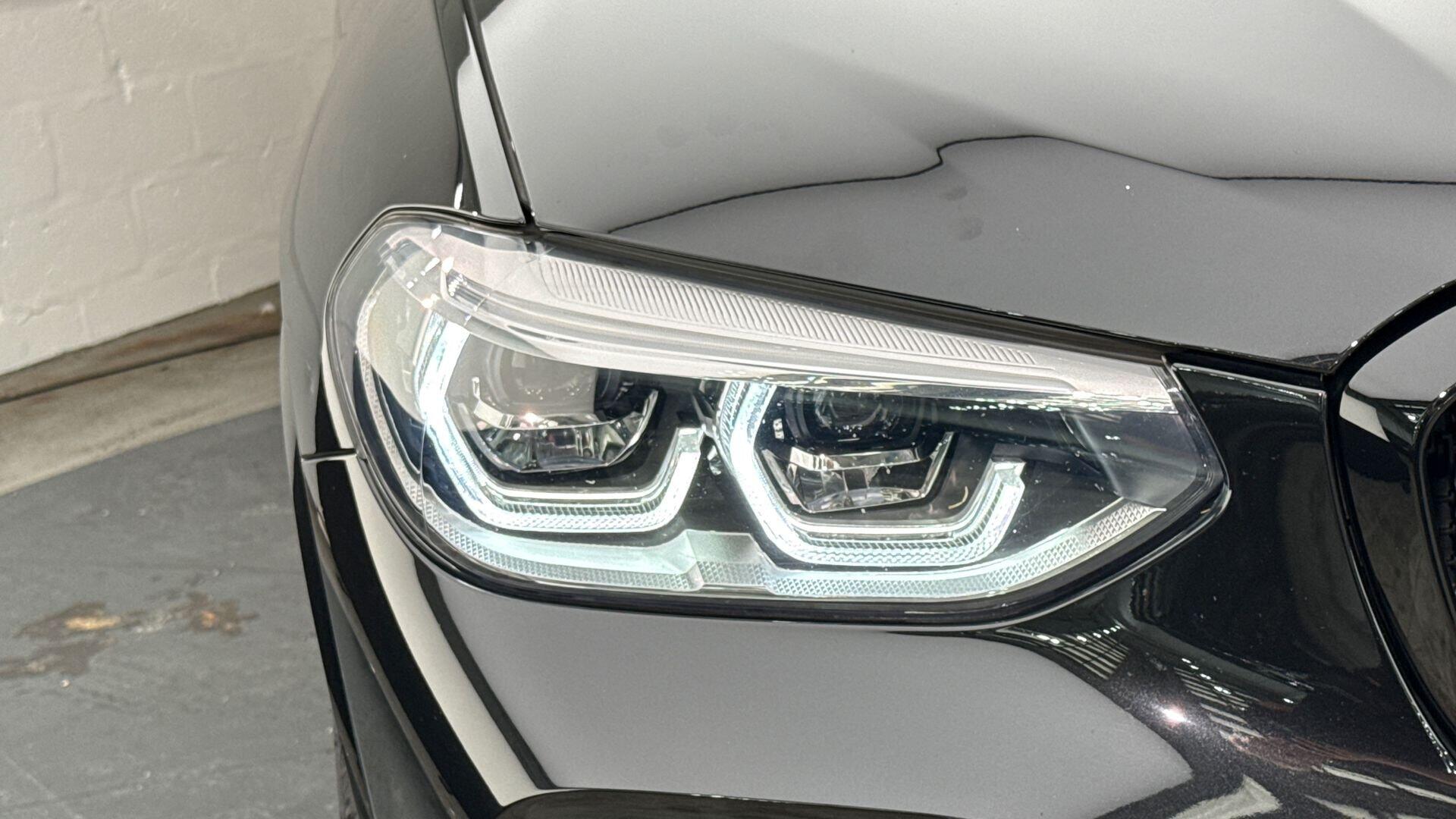 BMW X3 M view 23