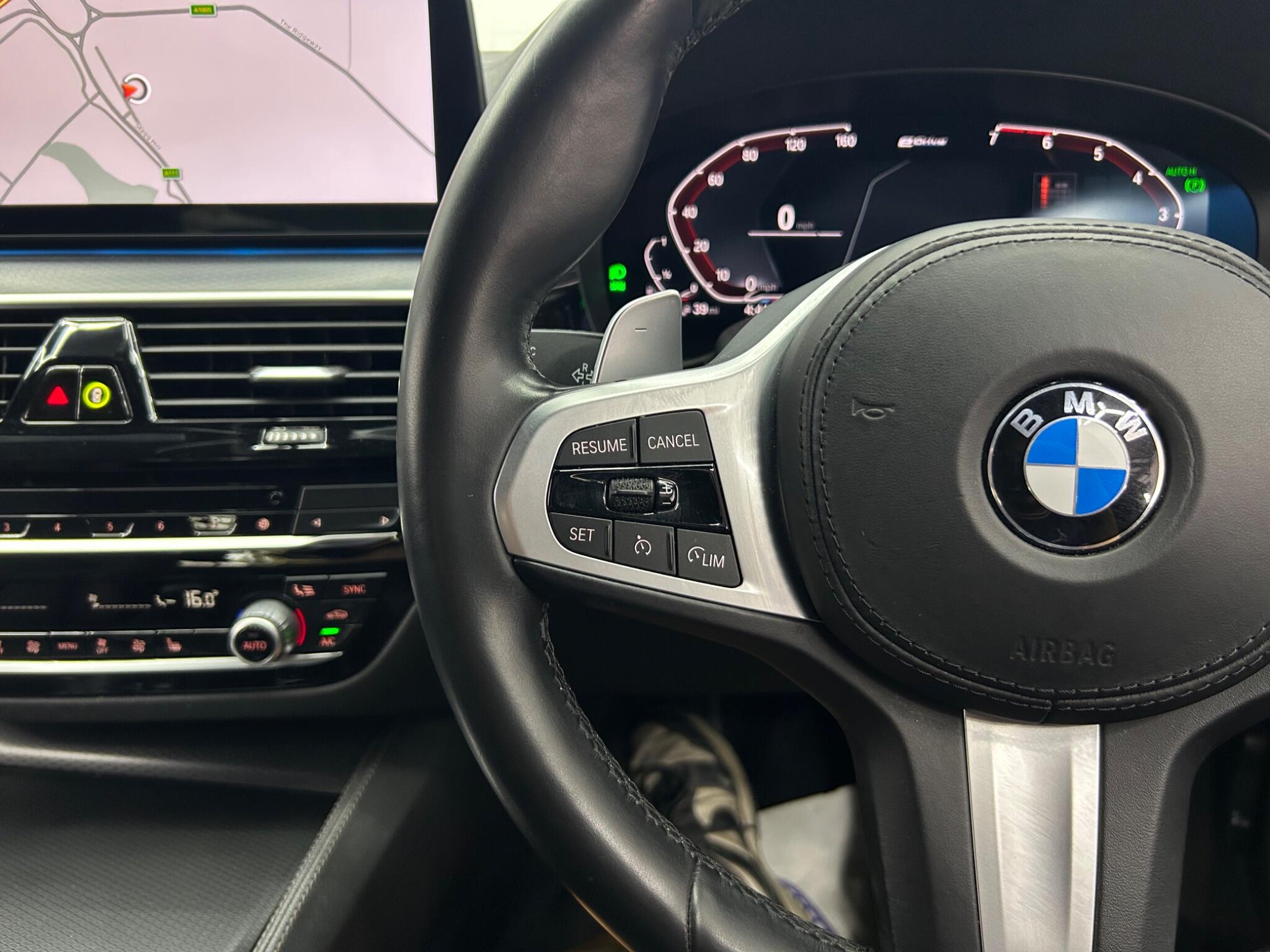 BMW 5 Series view 44