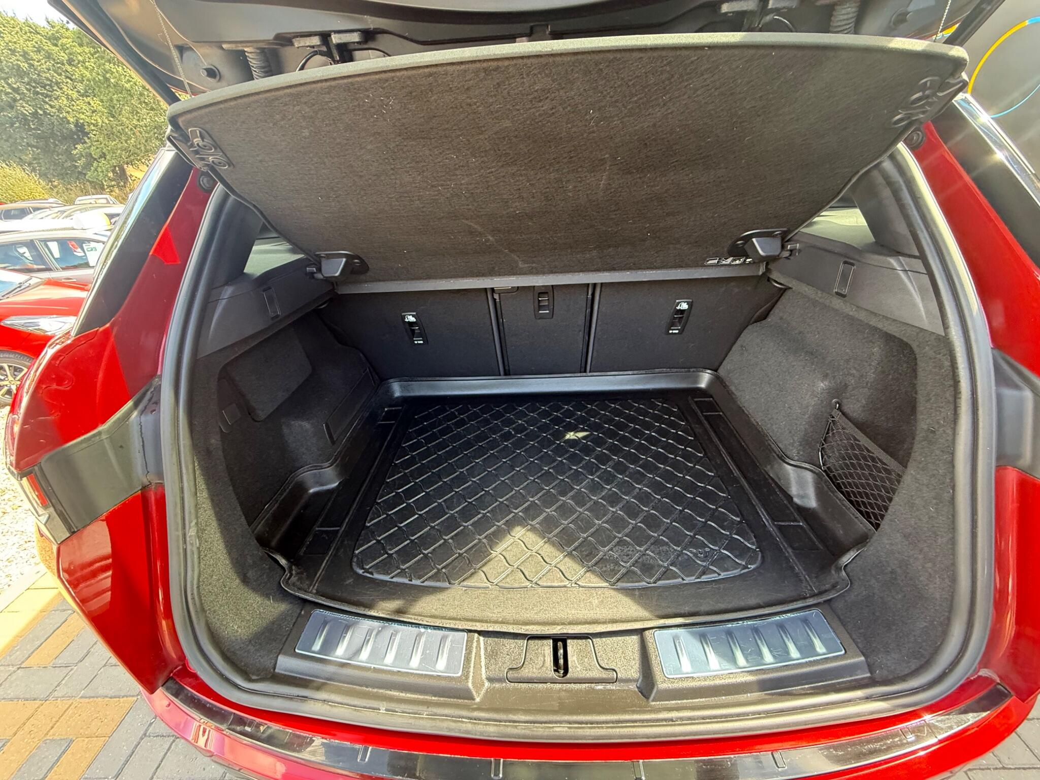 Land Rover Range Rover Evoque view 21