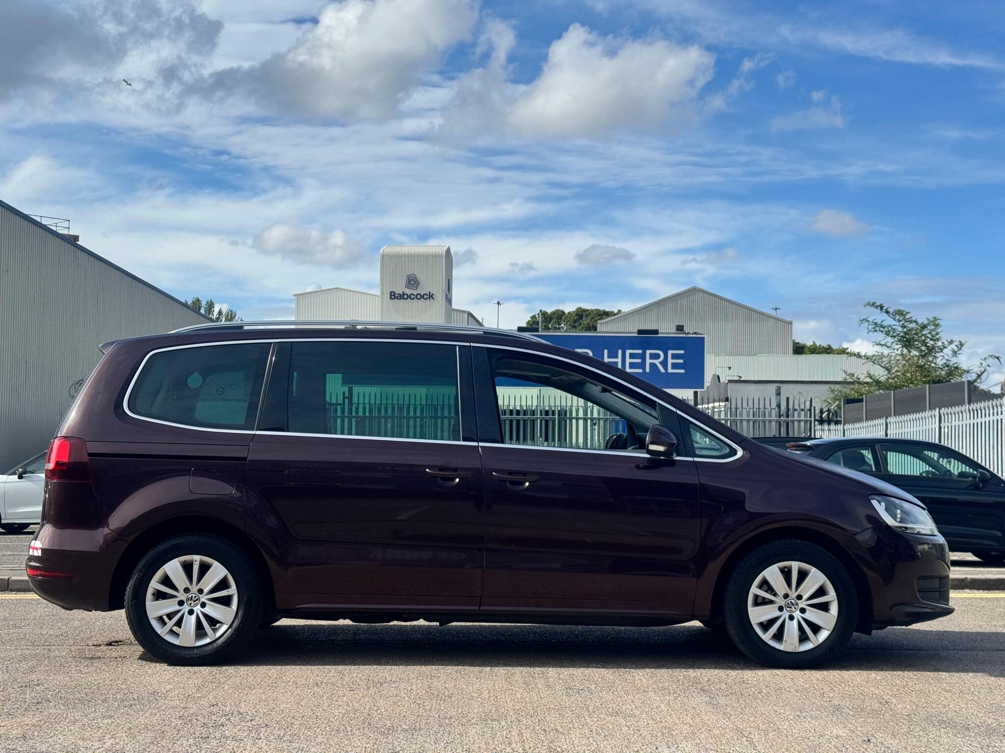 Volkswagen Sharan view 19