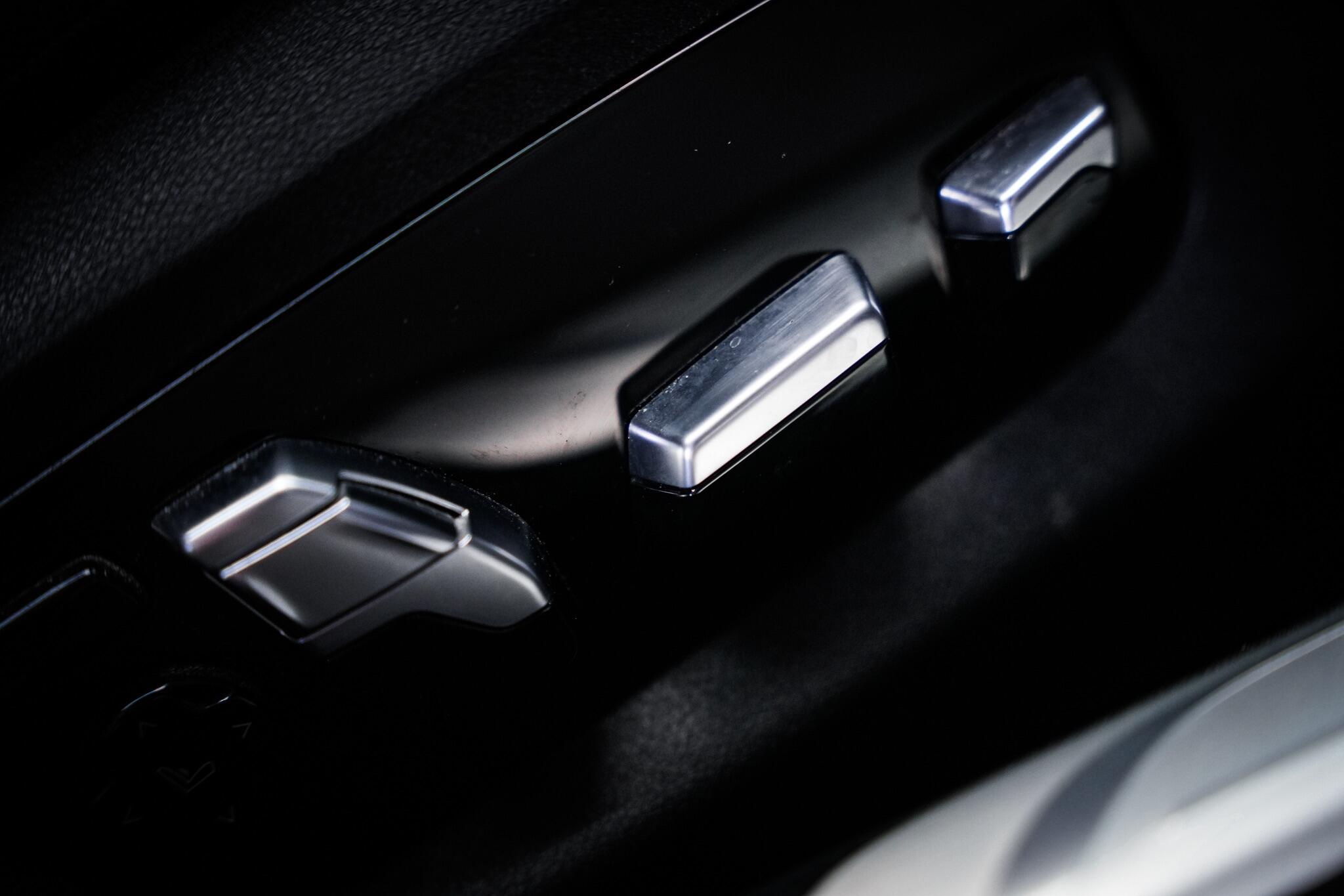 BMW 7 Series view 59