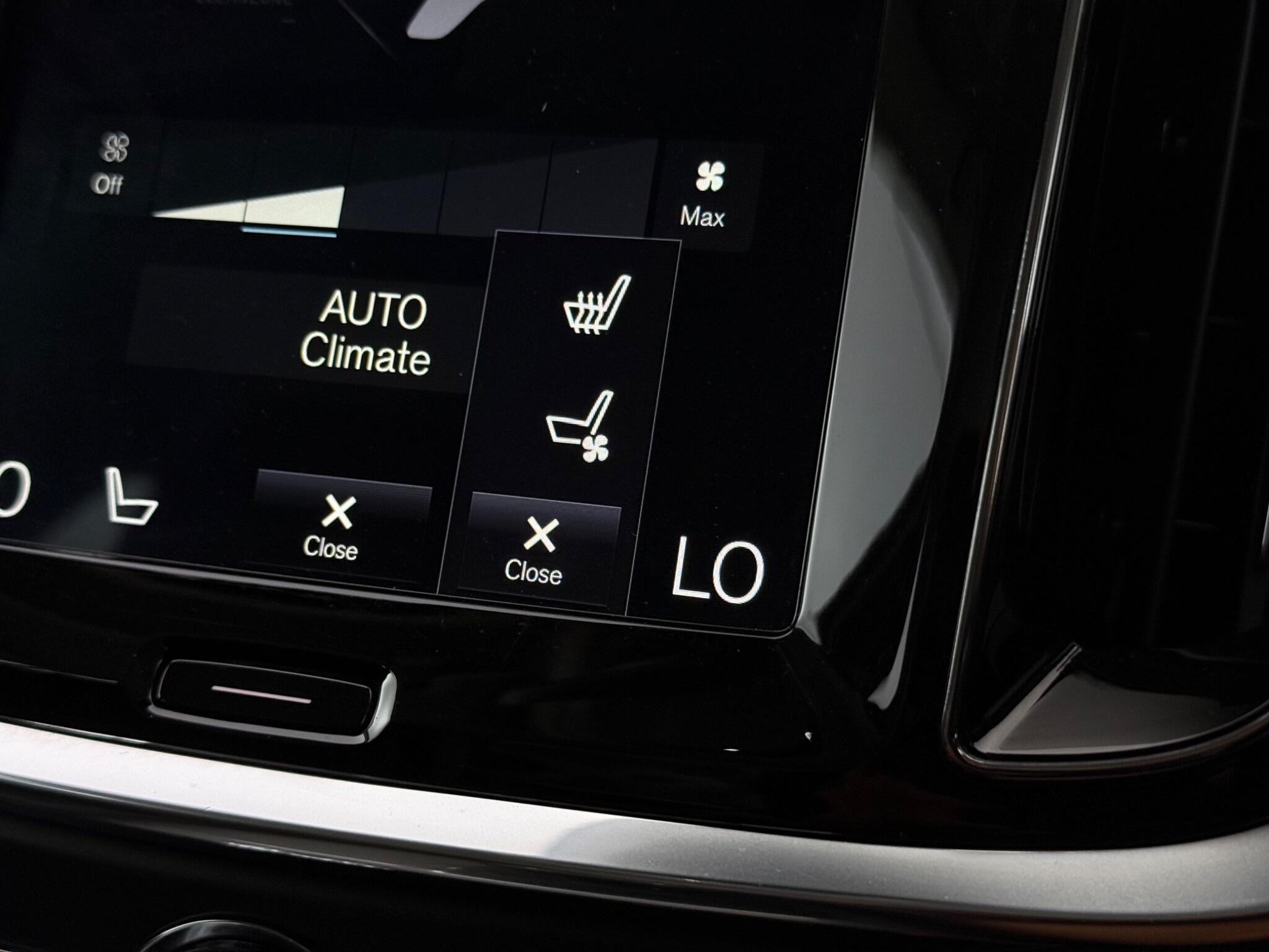 Volvo S60 view 30