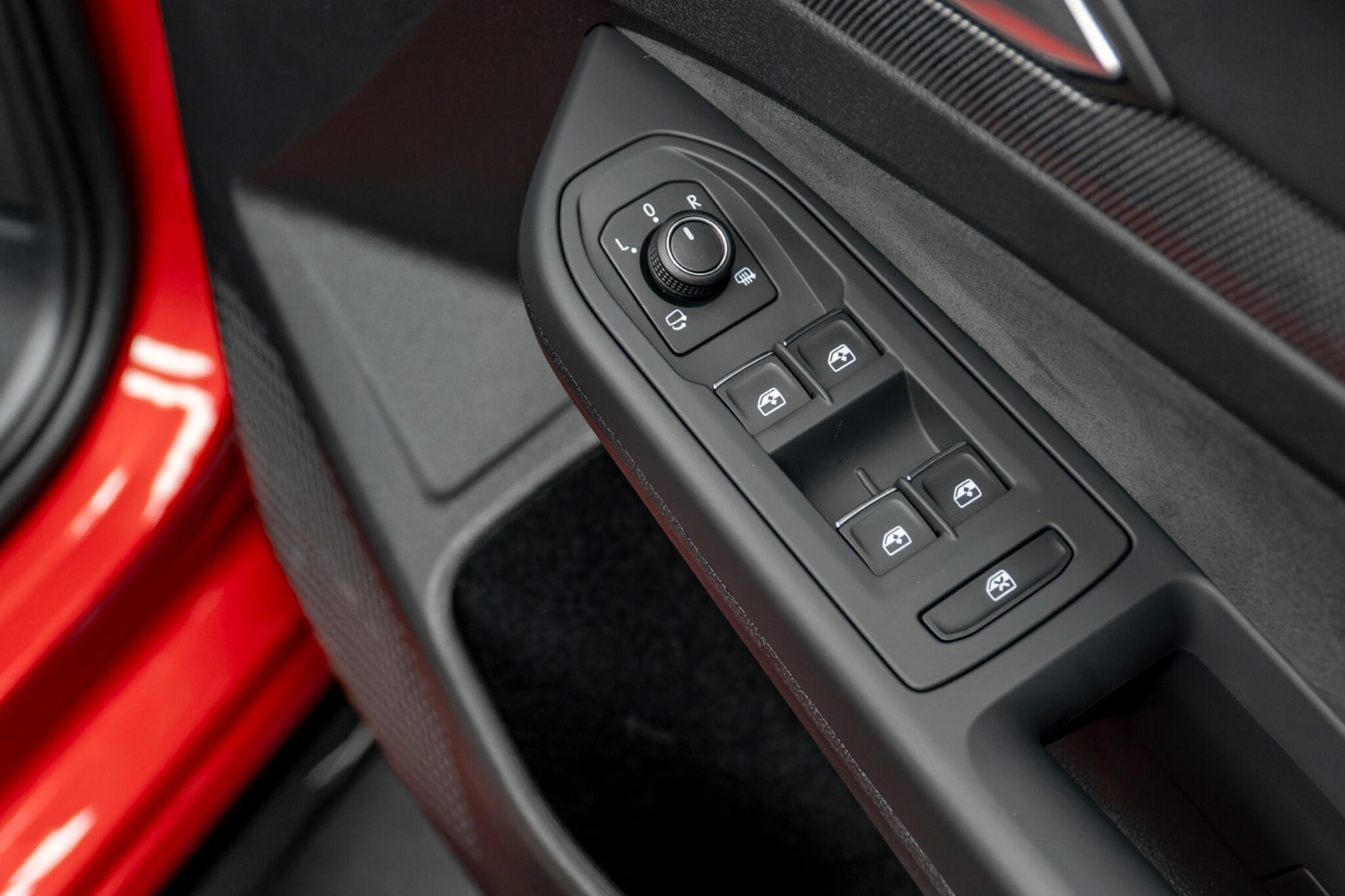 Volkswagen Golf view 33