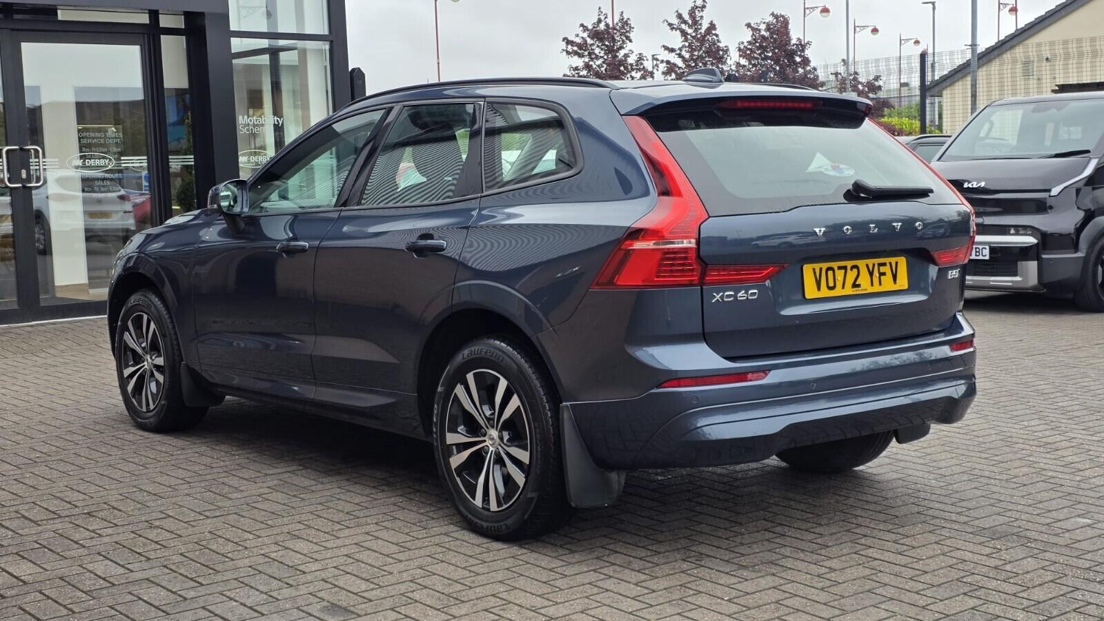 Volvo XC60 view 6