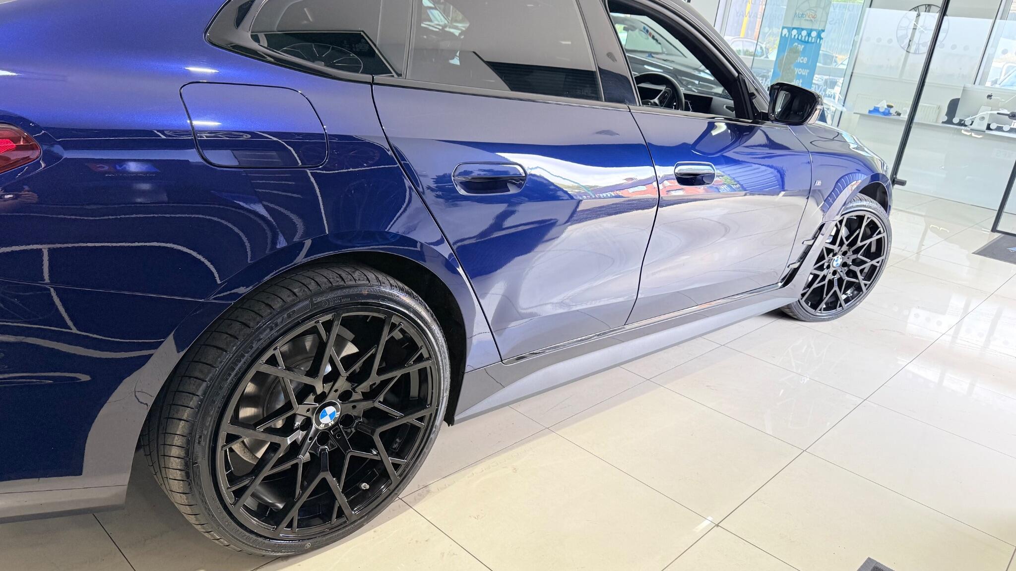 BMW I4 view 28