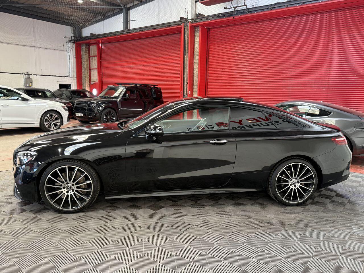 Mercedes-Benz E Class view 5