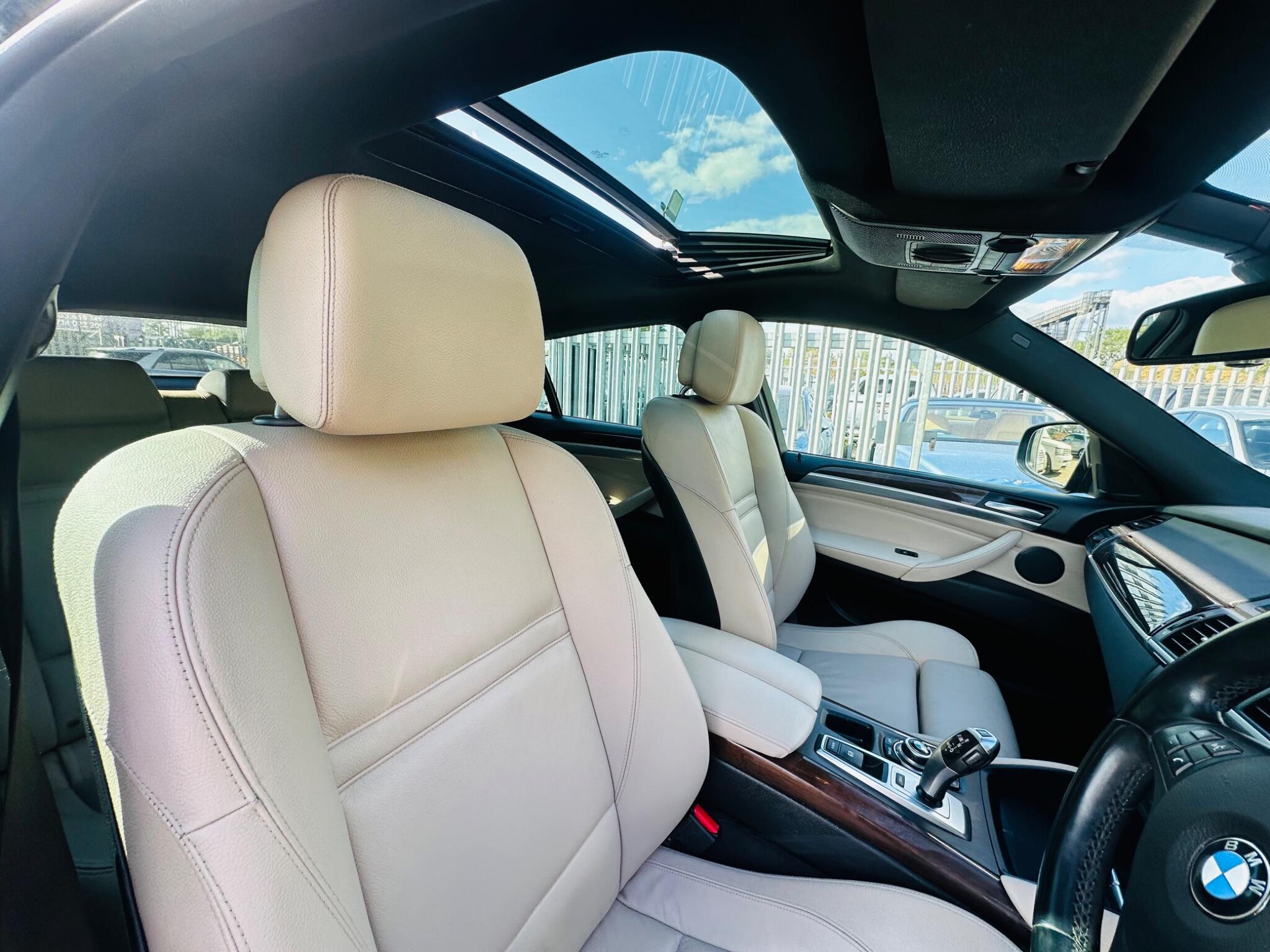 BMW X6 view 15