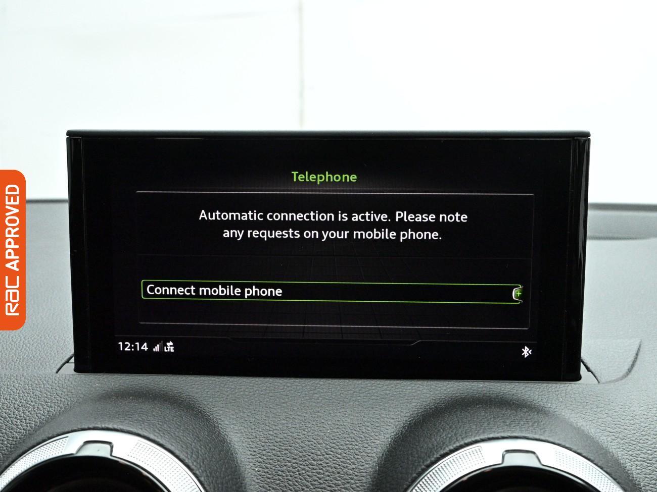 Audi Q2 view 15