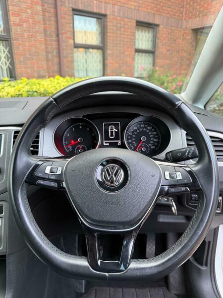 2015 Volkswagen Golf SV 1.4 TSI BlueMotion Tech SE Euro 6 (s/s) 5dr • 35,880 miles image 27