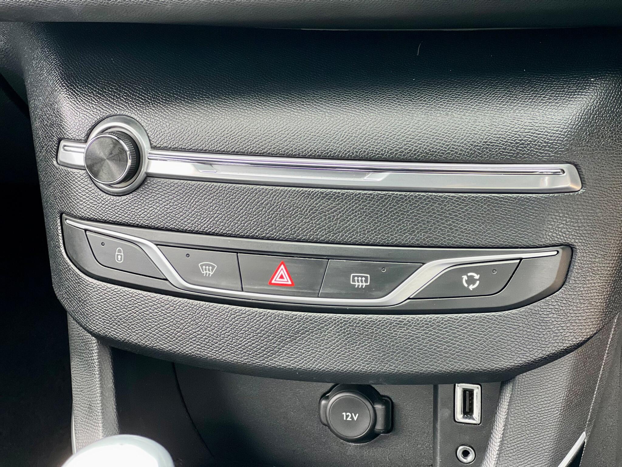 Peugeot 308 view 49